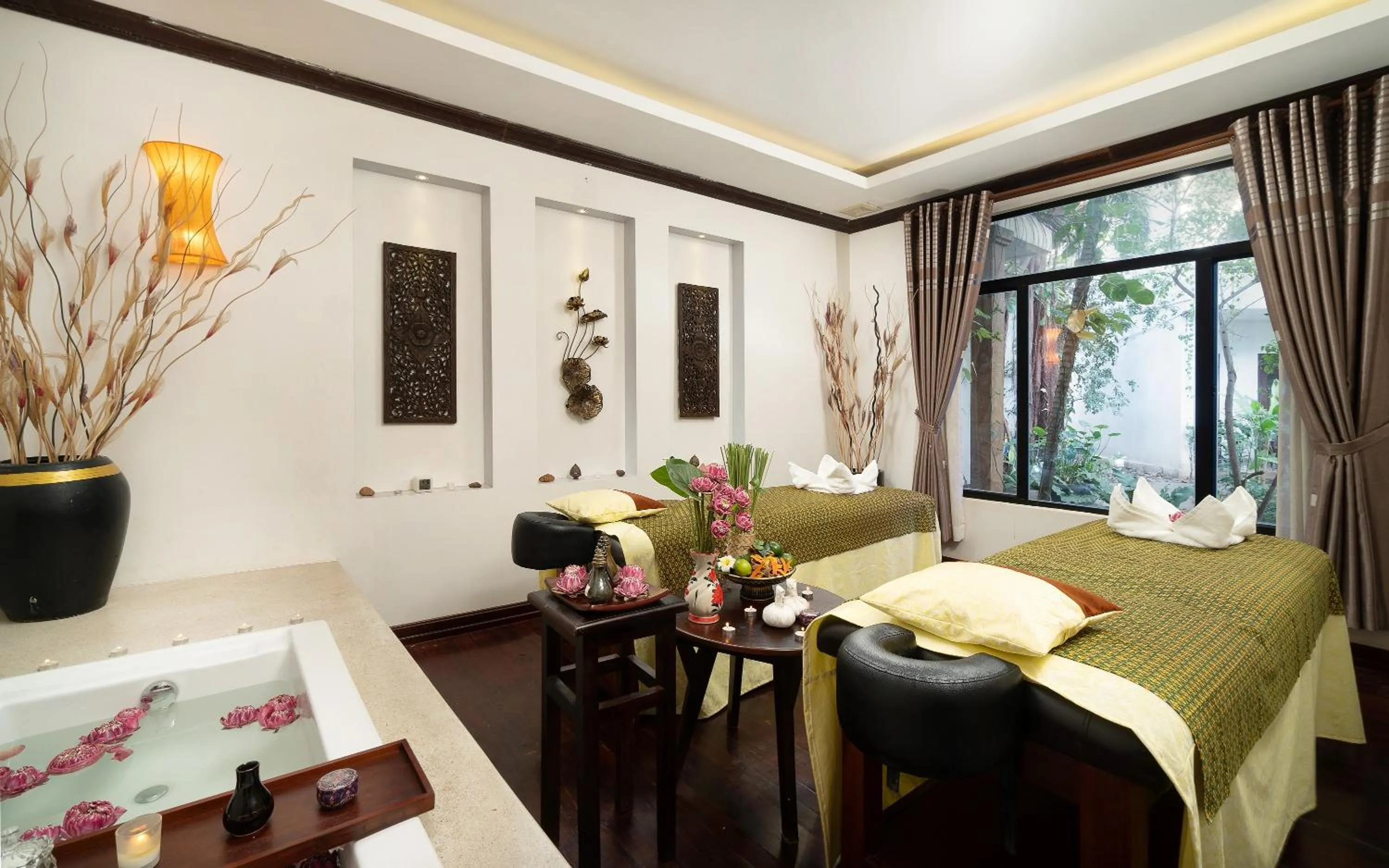 Bed in The Moon Residence & Spa