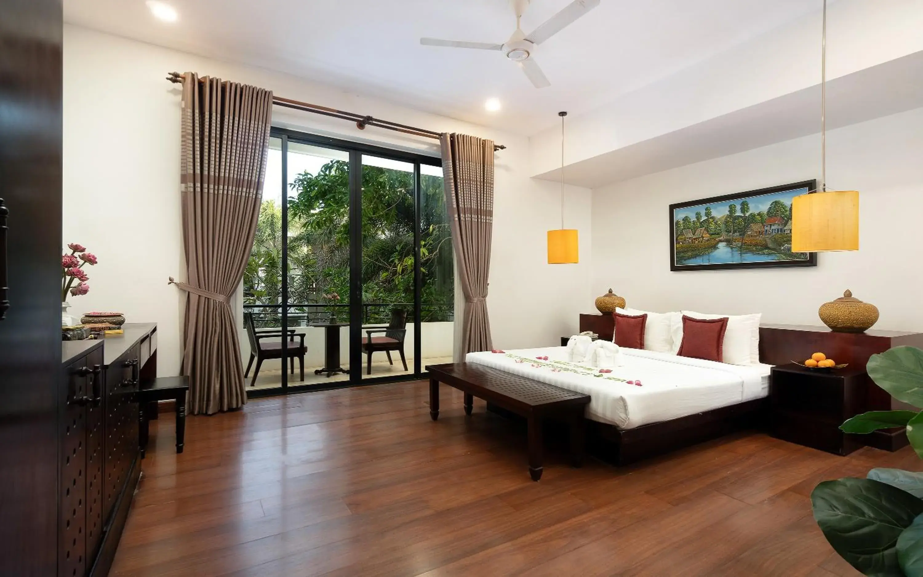 Bed in The Moon Residence & Spa Bed in The Moon Residence & Spa