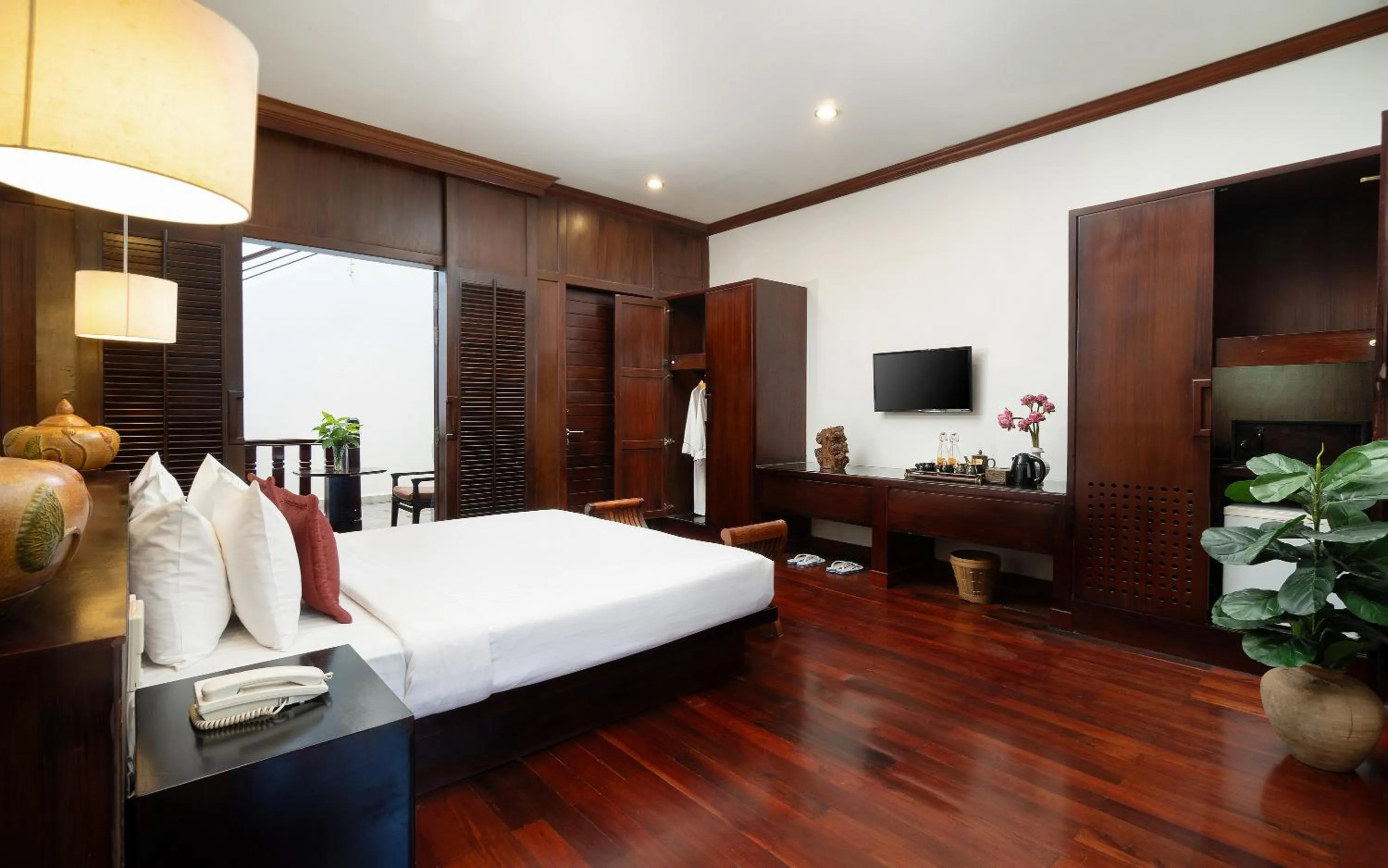 Bed in The Moon Residence & Spa