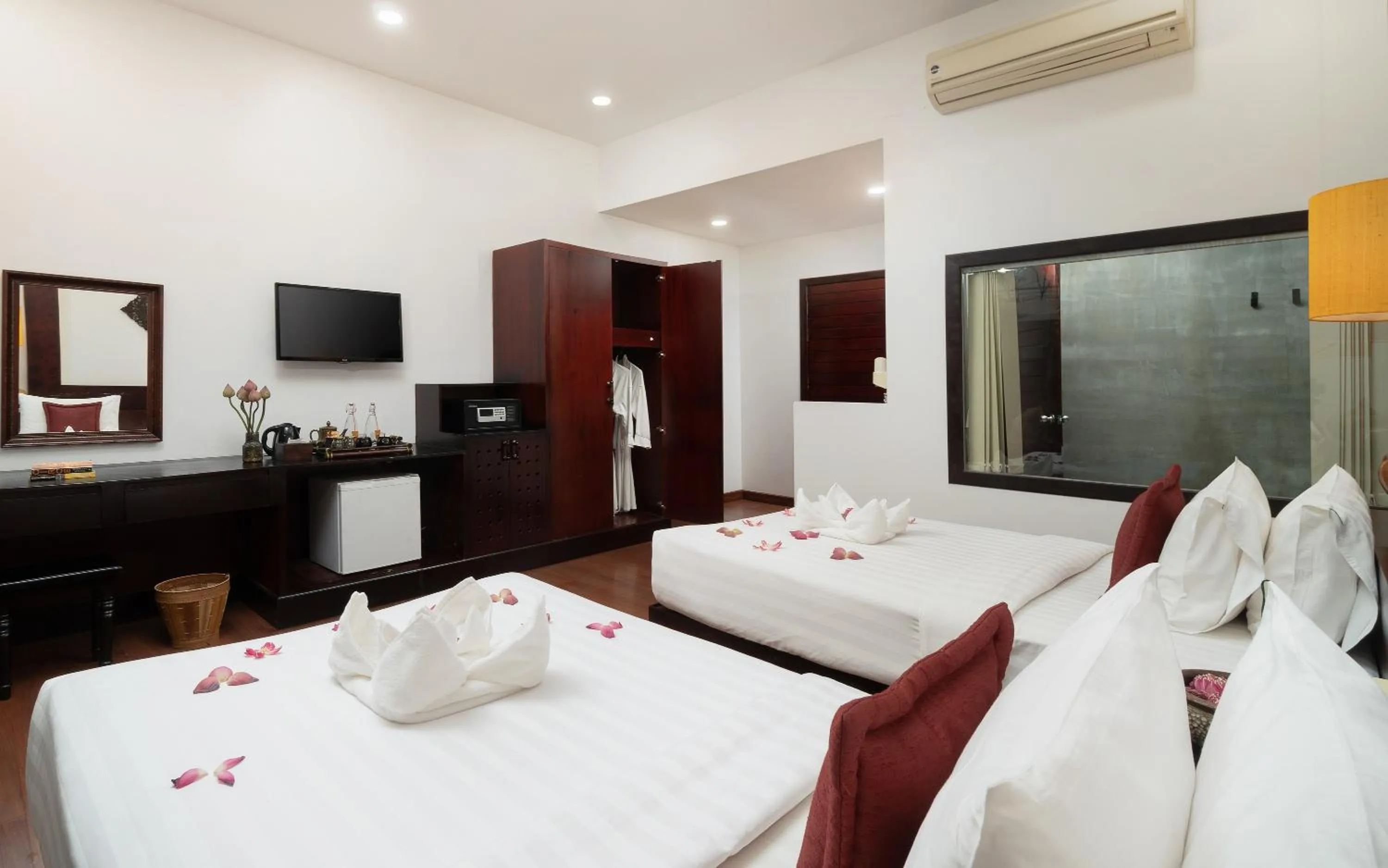 Bed in The Moon Residence & Spa