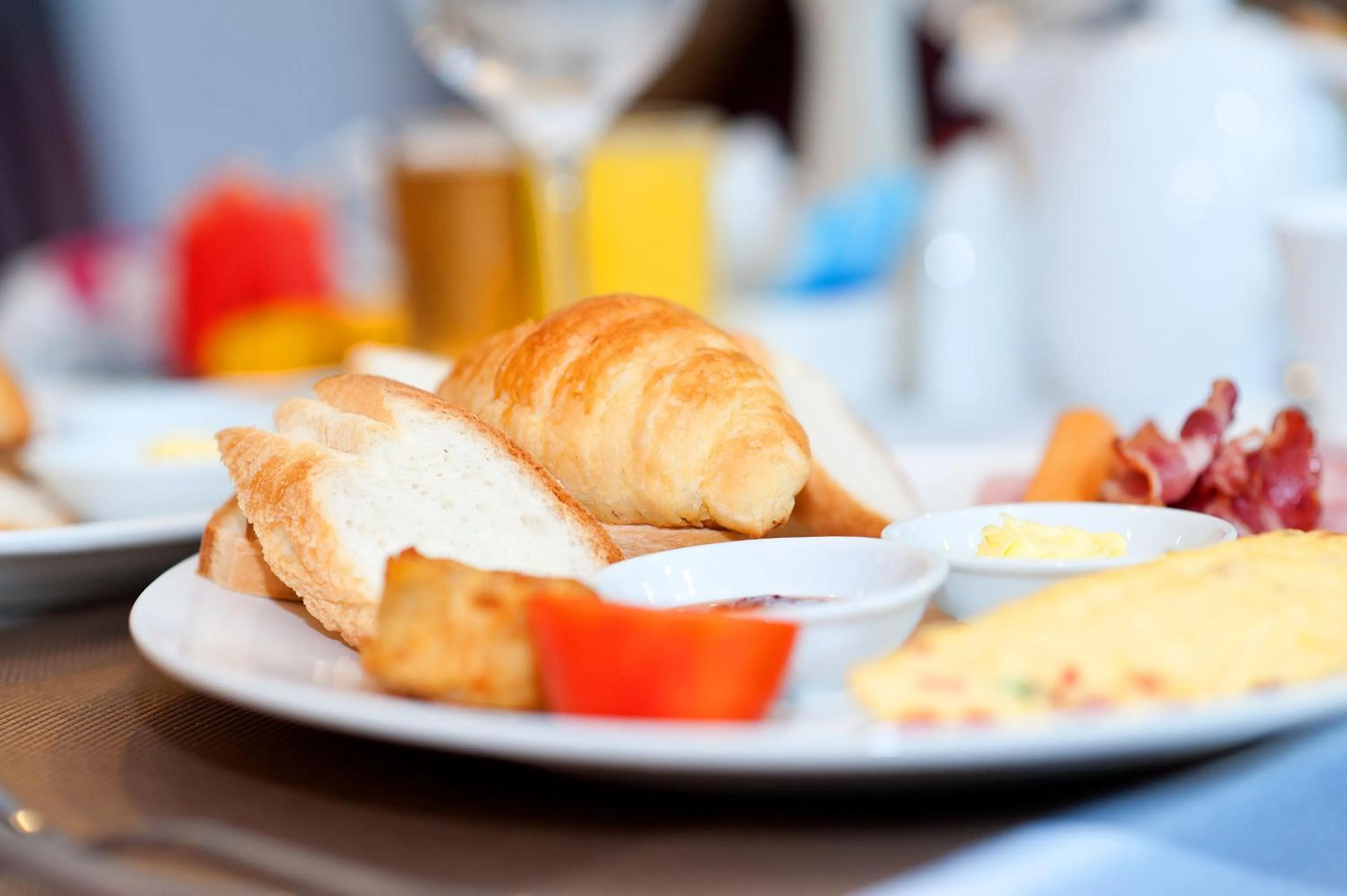 Food and drinks in The Moon Residence & Spa