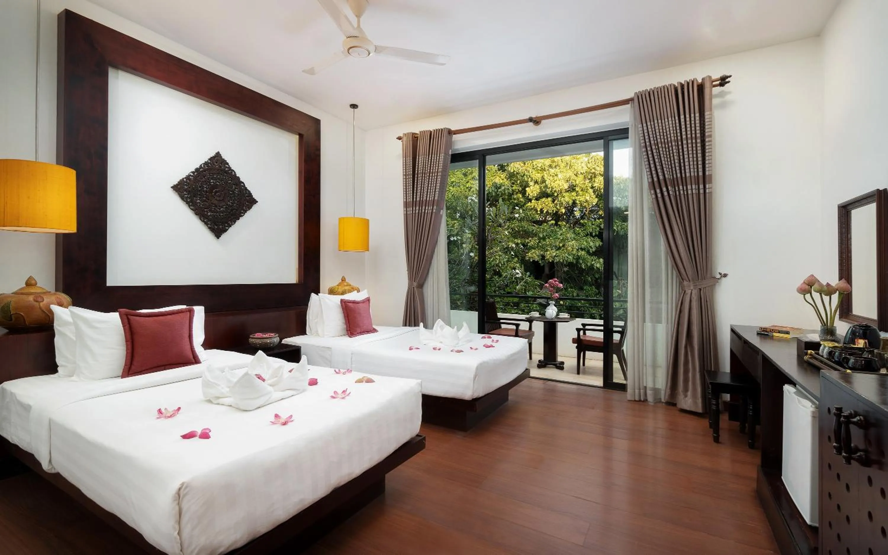 Bed in The Moon Residence & Spa