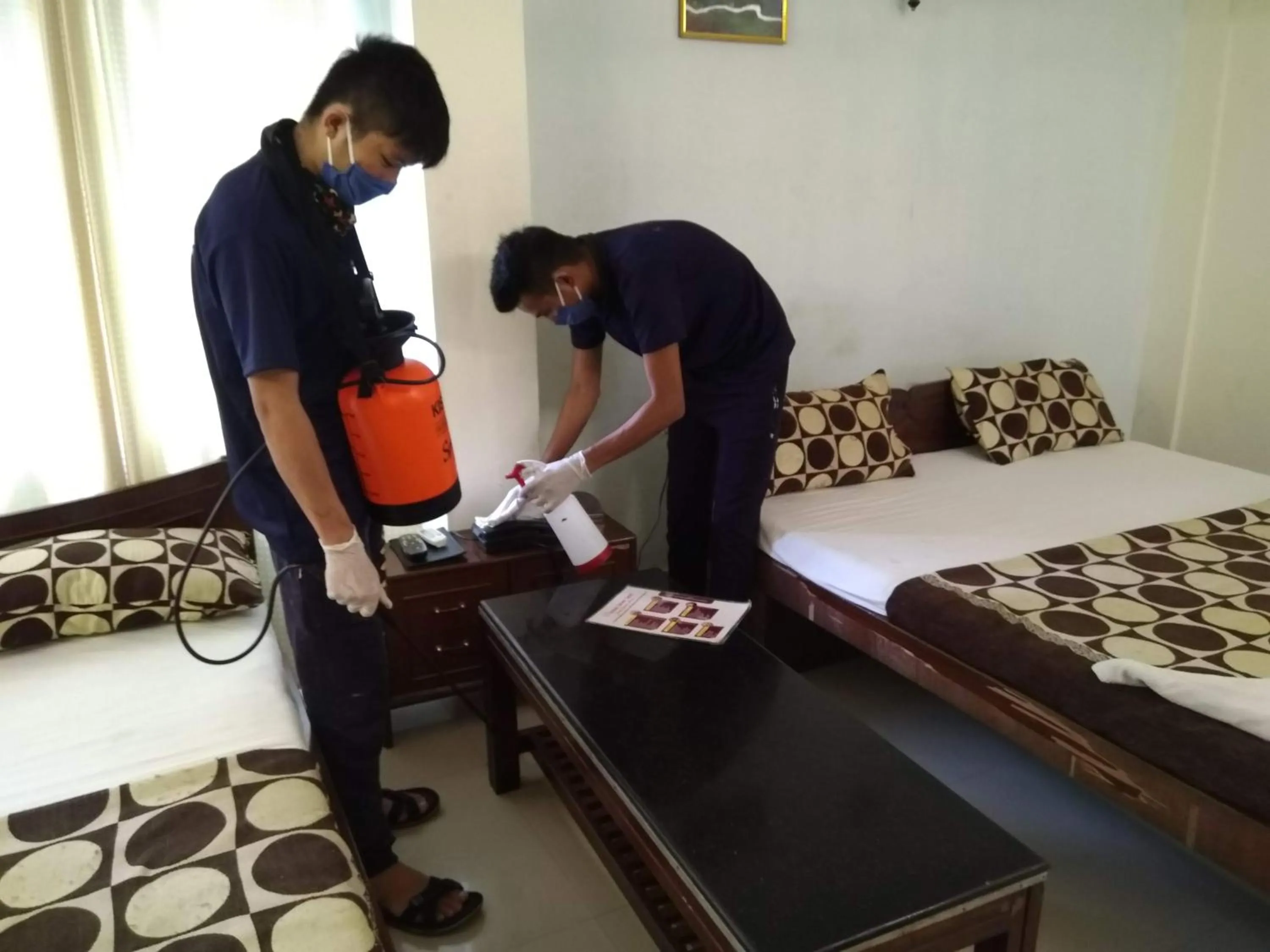 Staff, Bed in Hotel Silver Sand