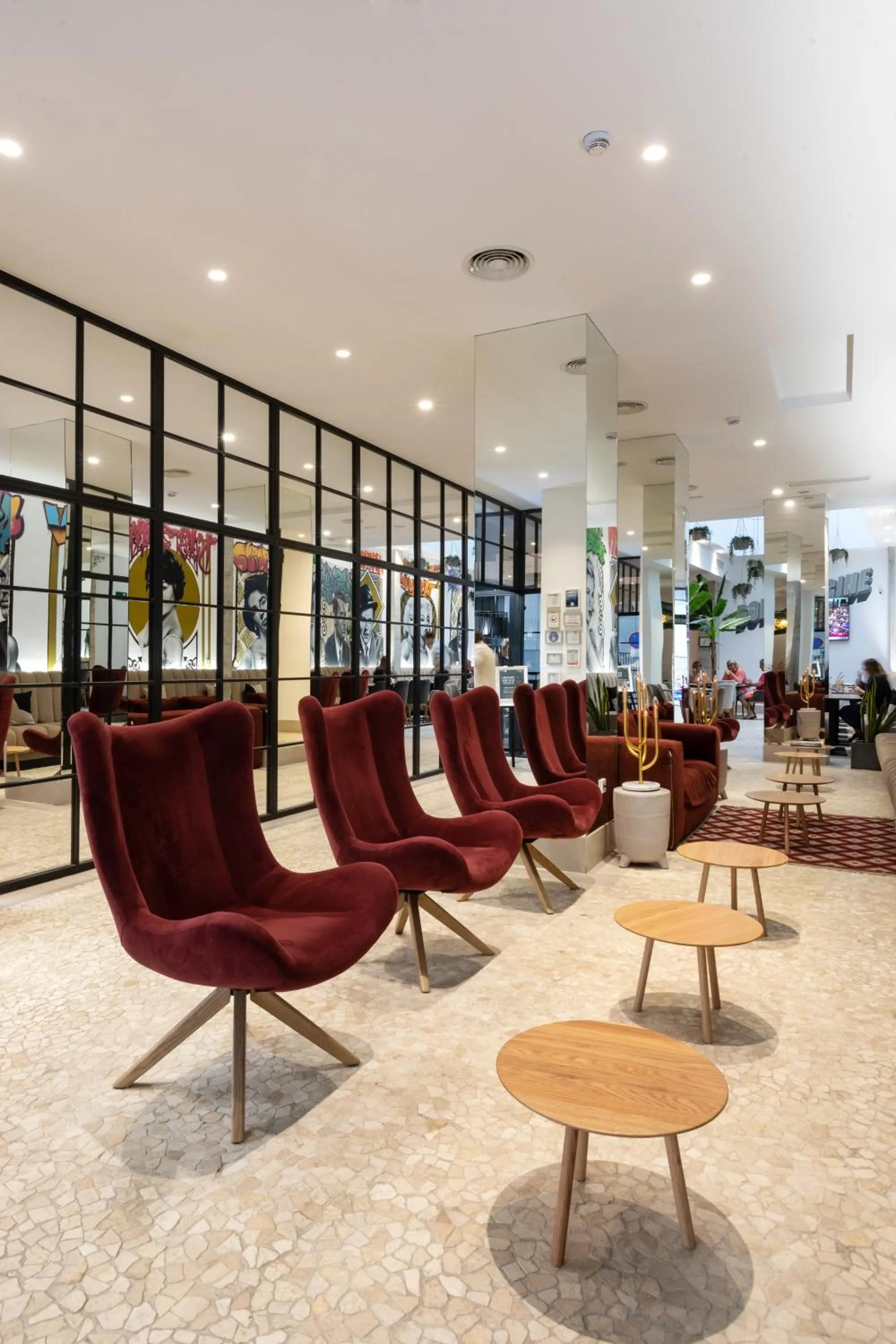 Lobby or reception in Dormirdcine Alicante