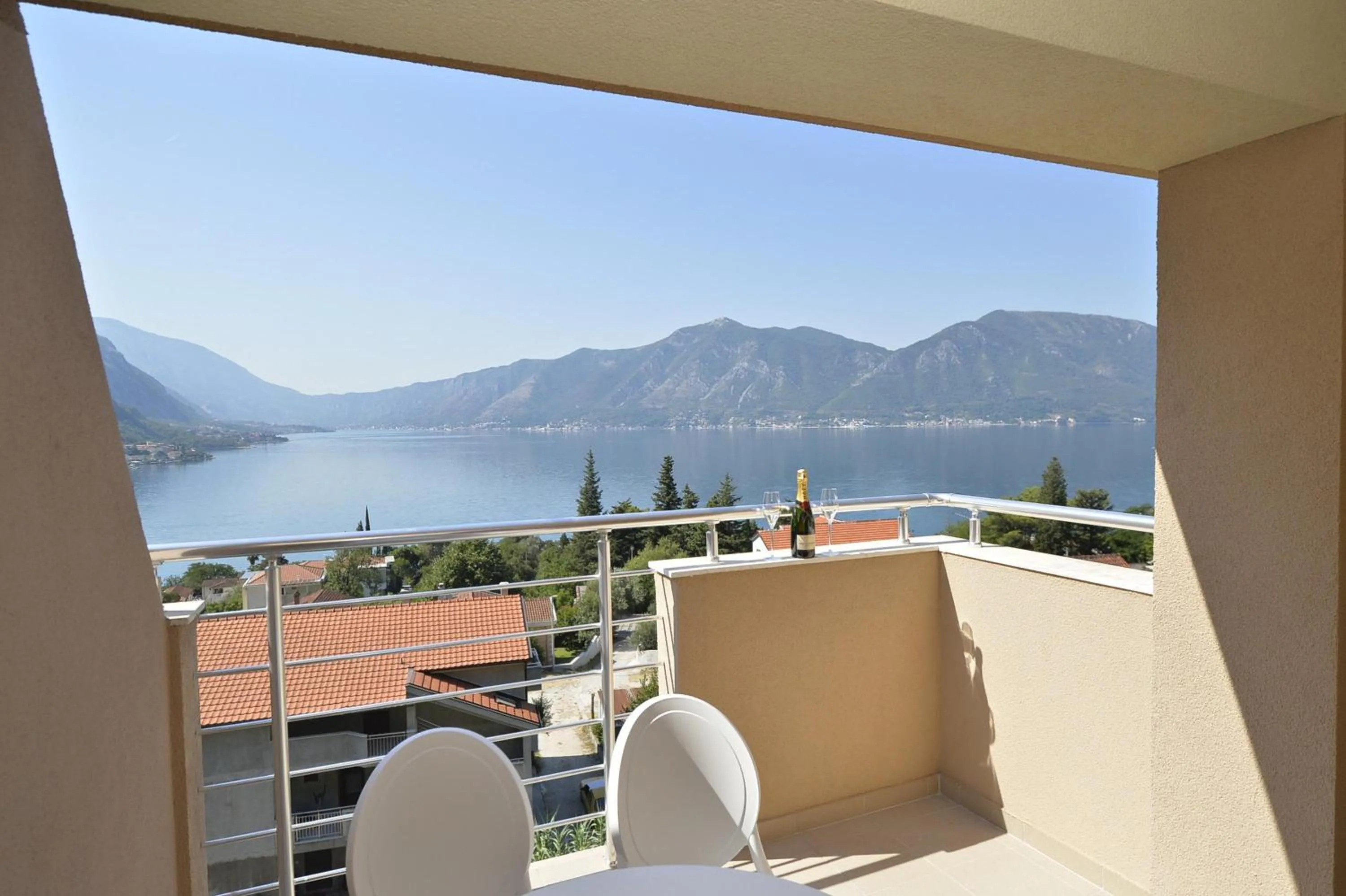 J & P Apartments Orahovac