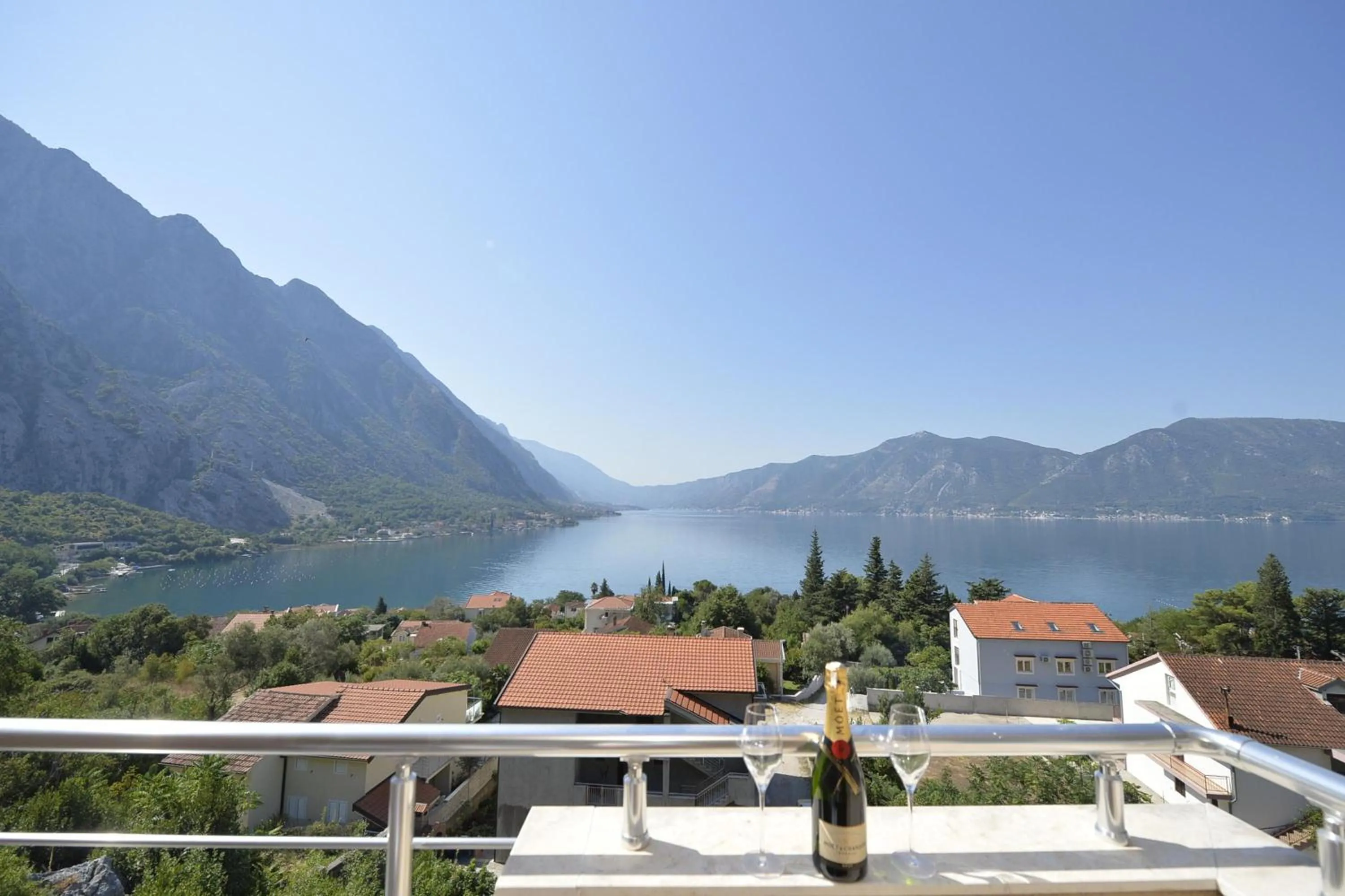 J & P Apartments Orahovac