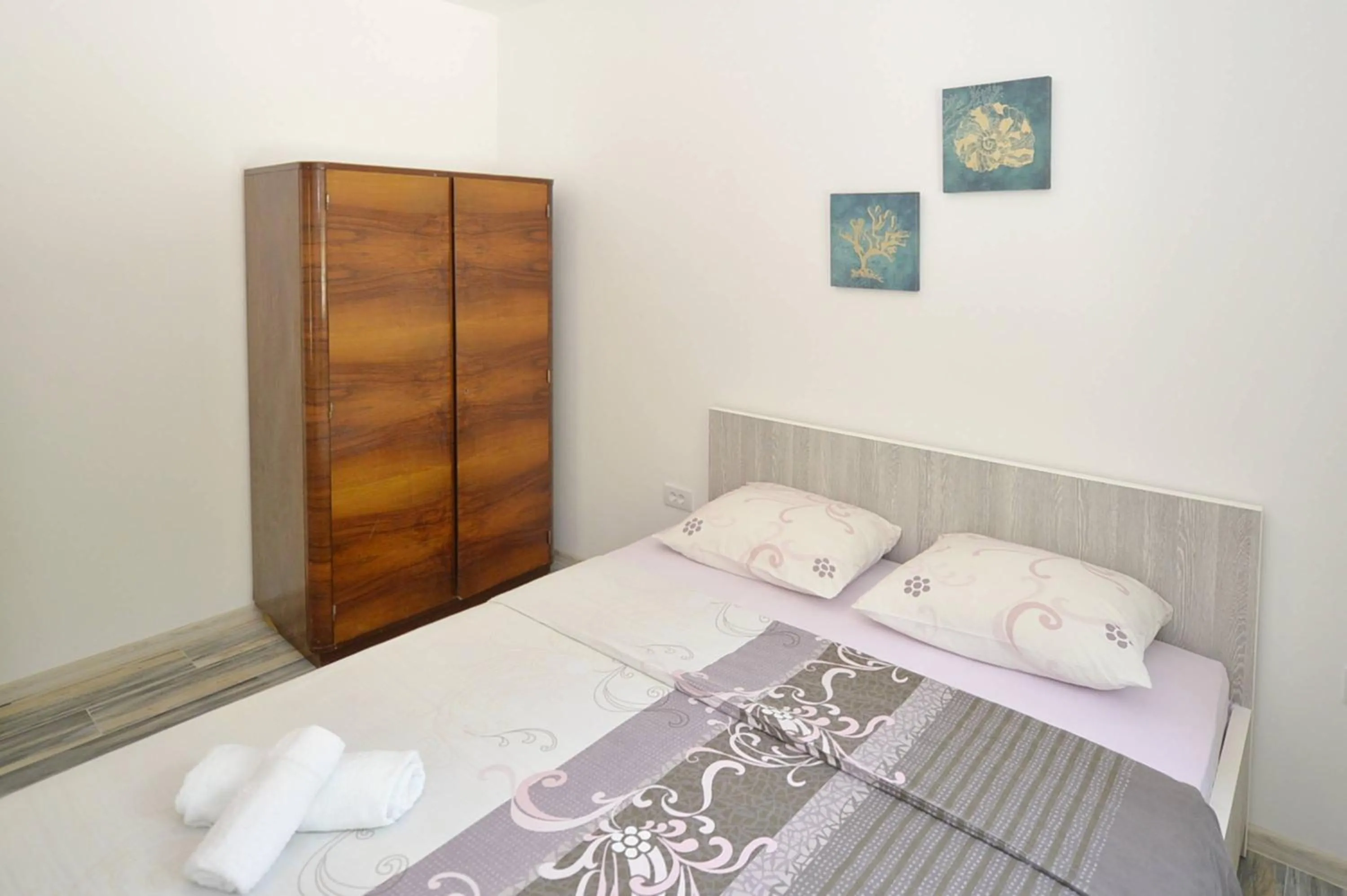 Bed in J & P Apartments Orahovac