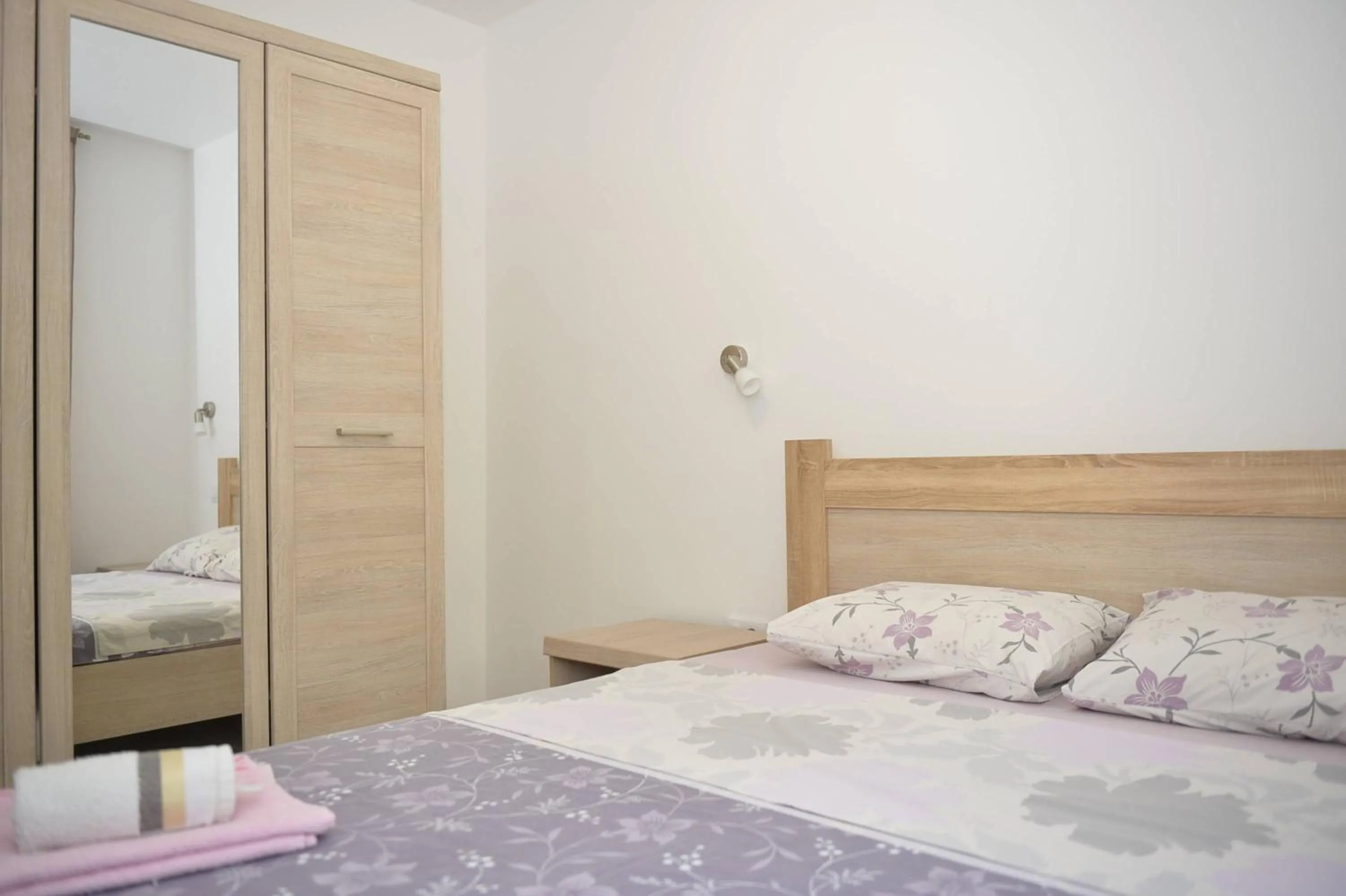 Bed in J & P Apartments Orahovac