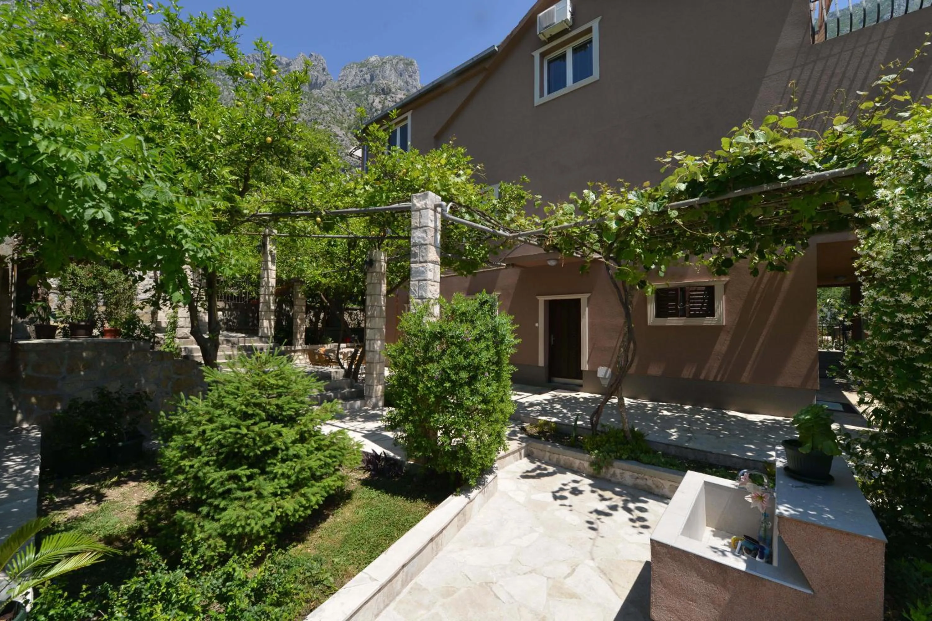 Patio in J & P Apartments Orahovac