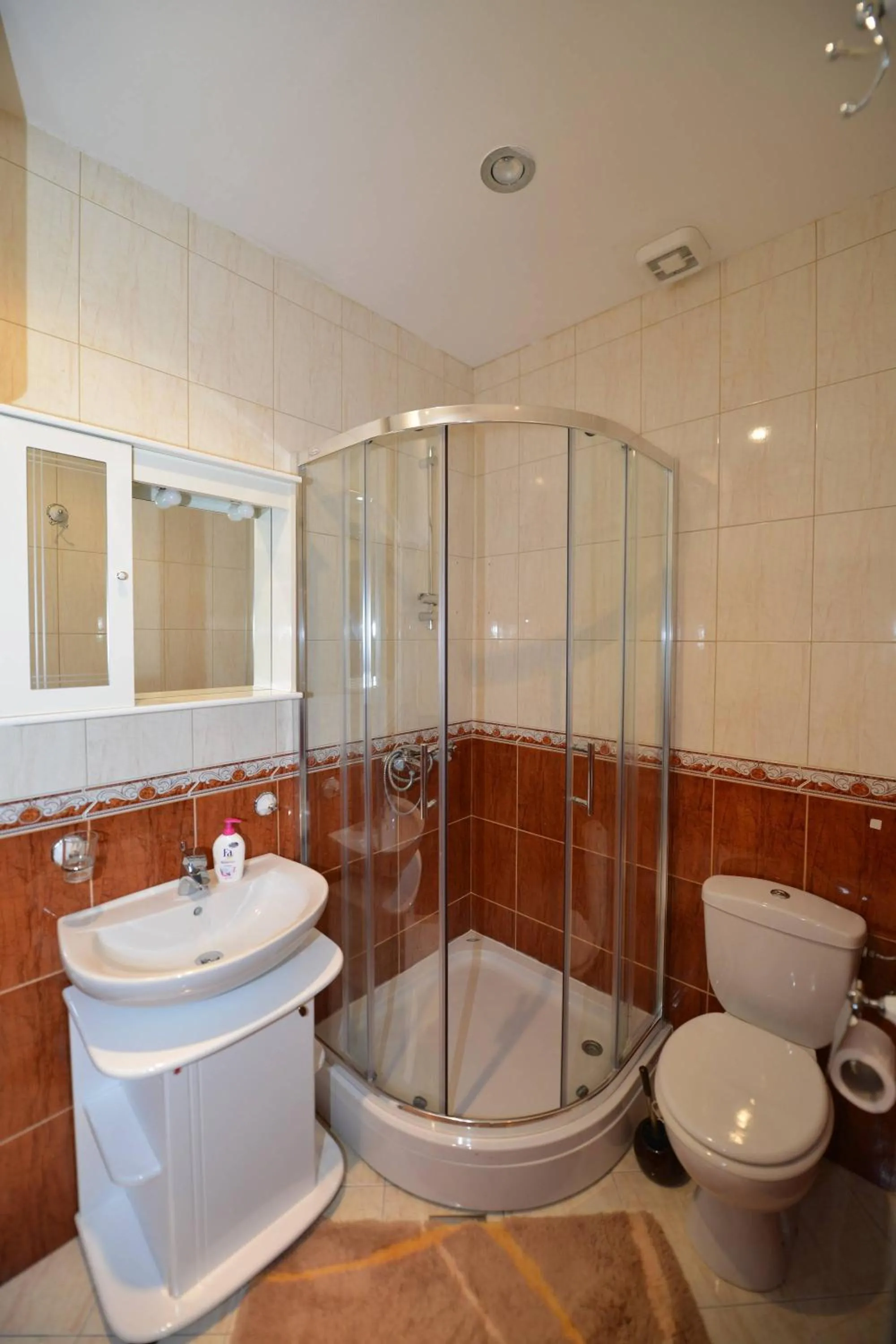 J & P Apartments Orahovac