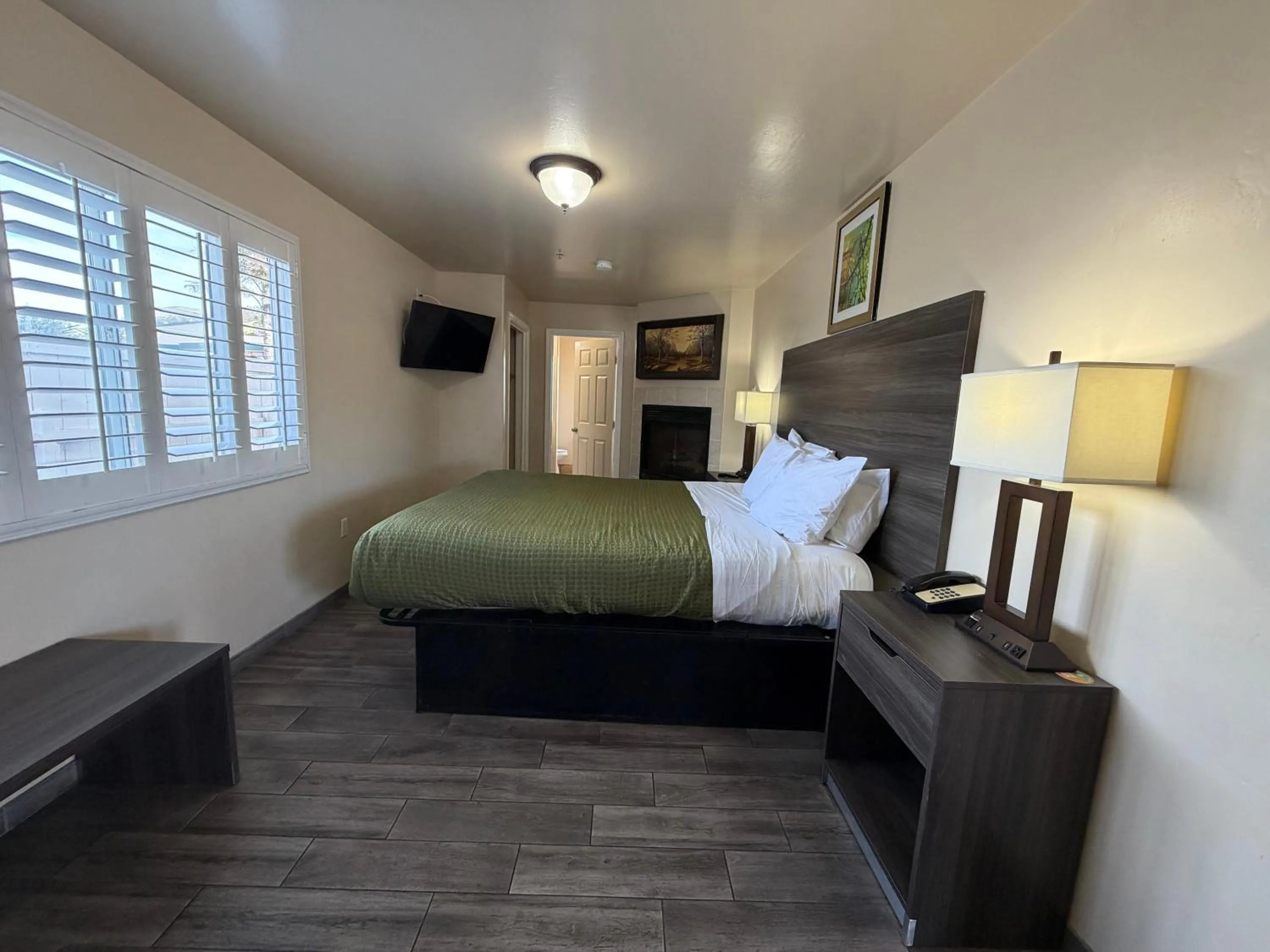 SurfSide Stay