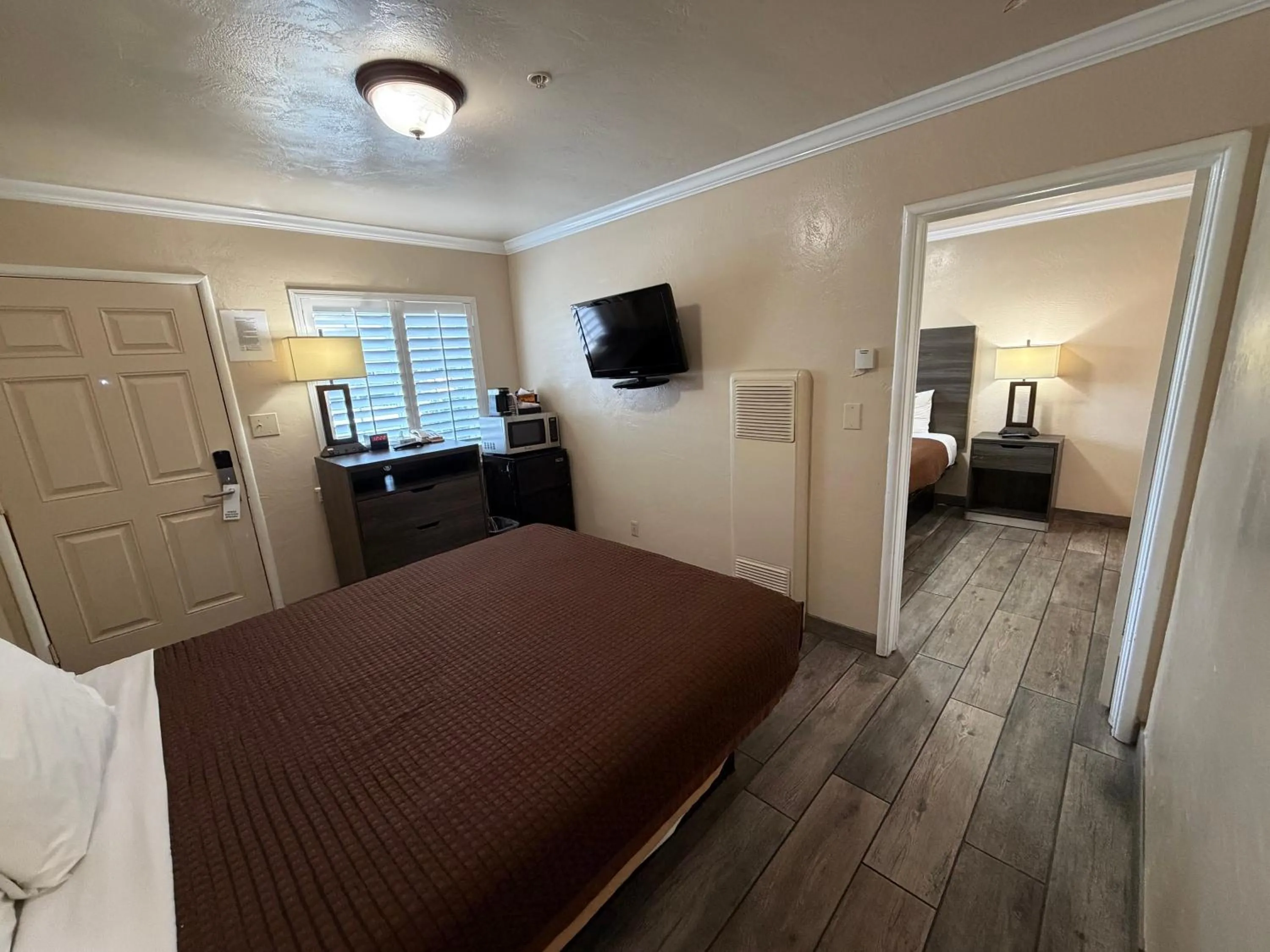 SurfSide Stay