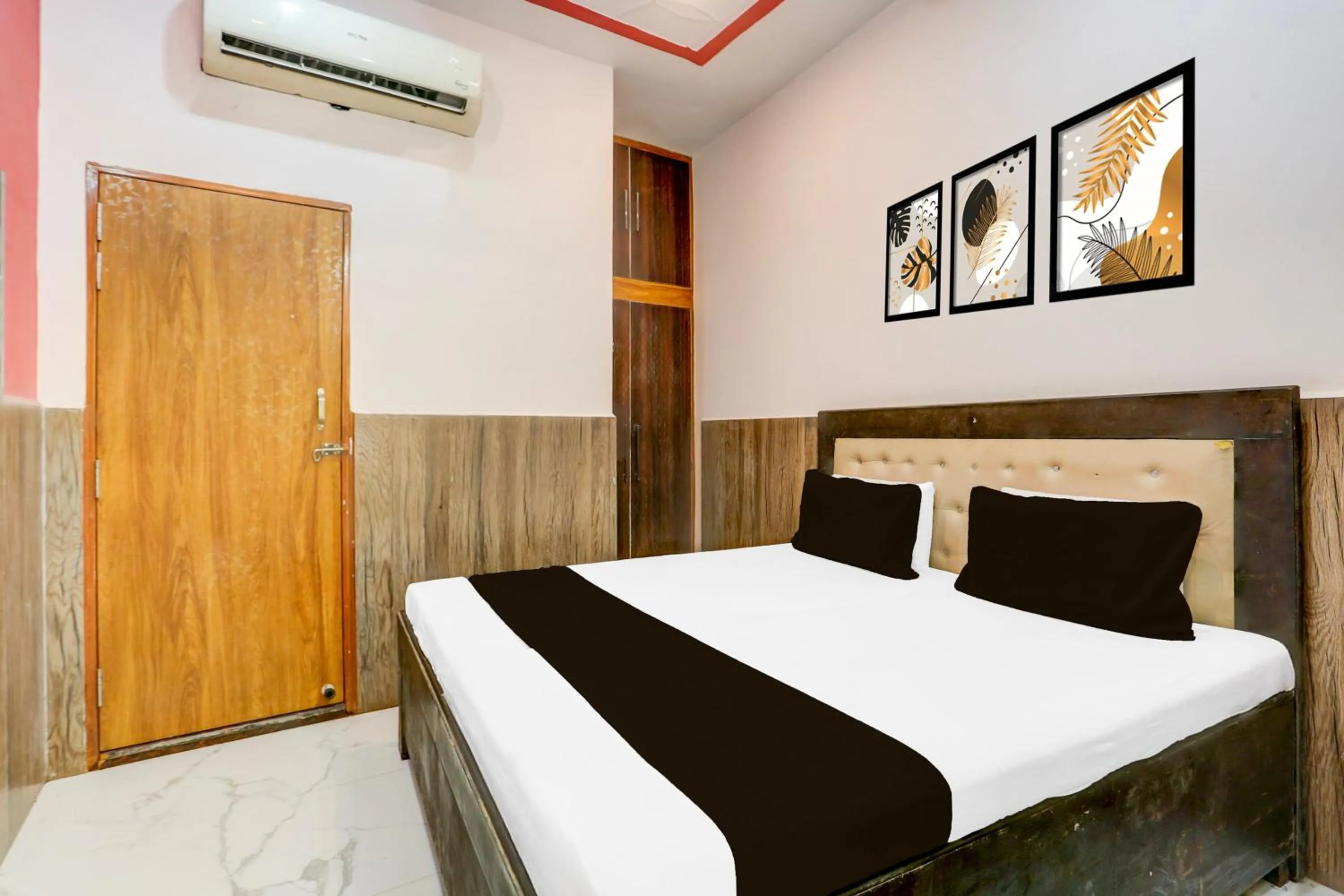 Hotel O GOLD PLAZA HOME STAY