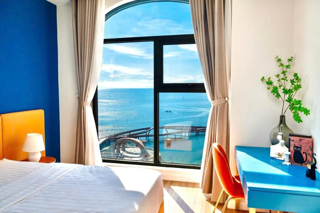 One-Bedroom Apartment with Sea View - single occupancy in Luxury Hillside Apartment Phu Quoc