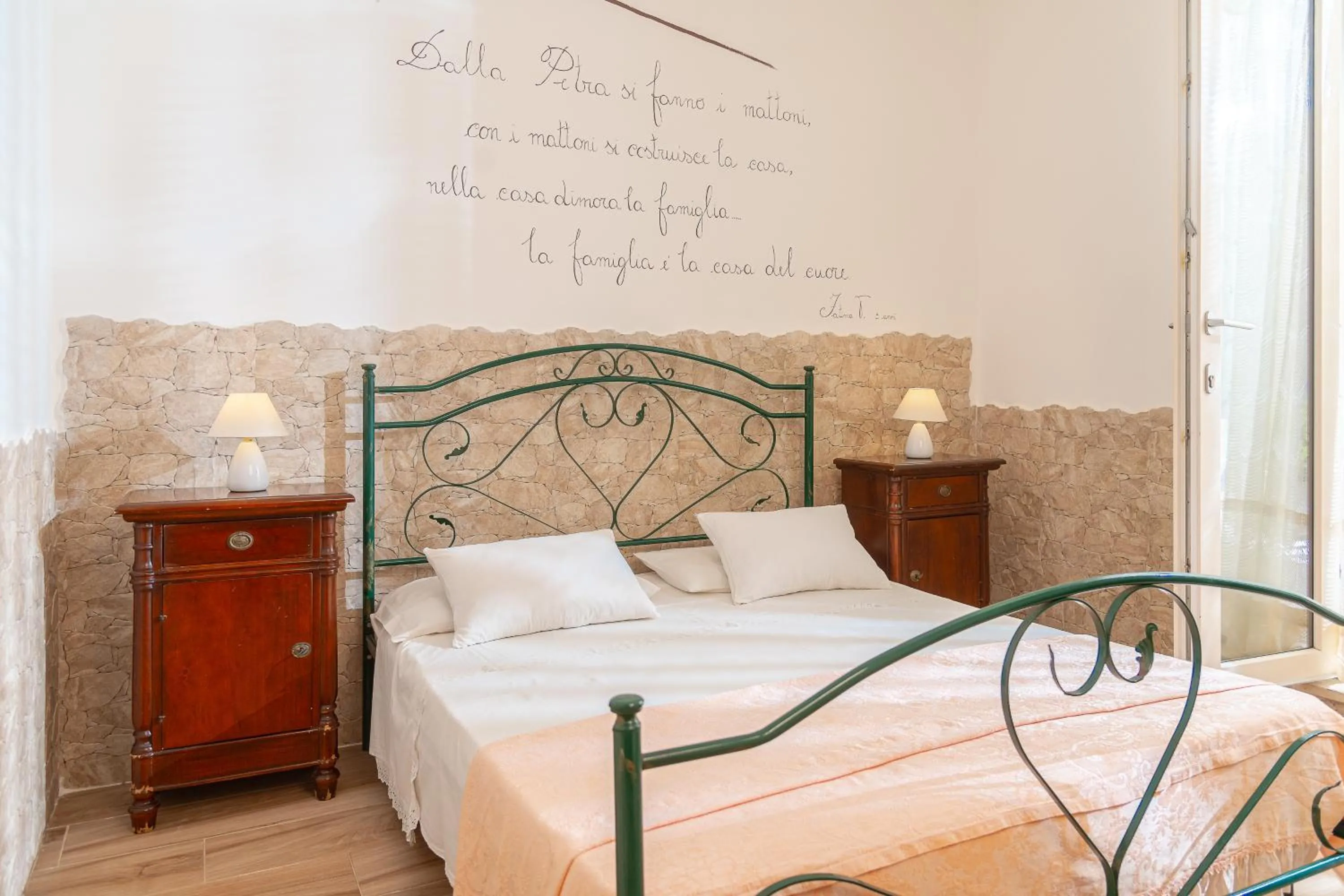 Bed in Casa Poesia