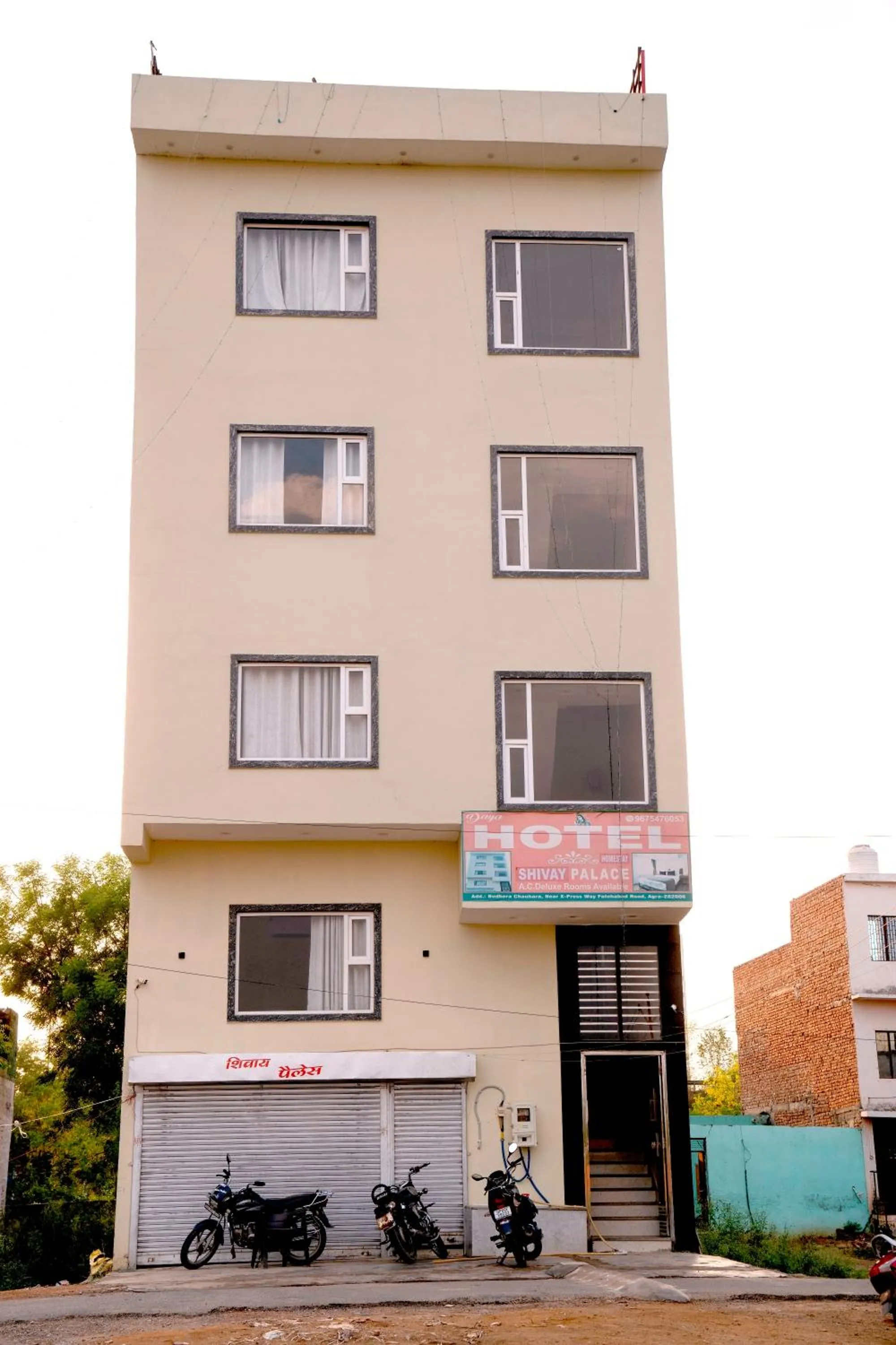 Hotel Shivay Palace