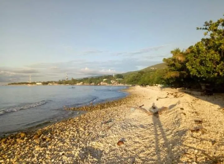Beach in Lagnason's Place