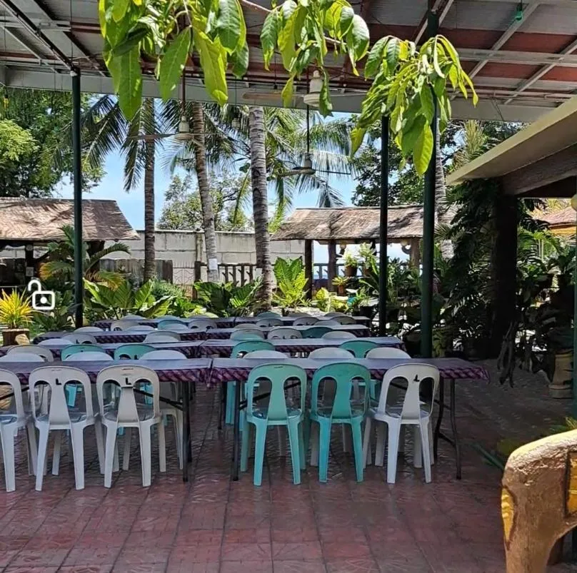 Dining area in Lagnason's Place