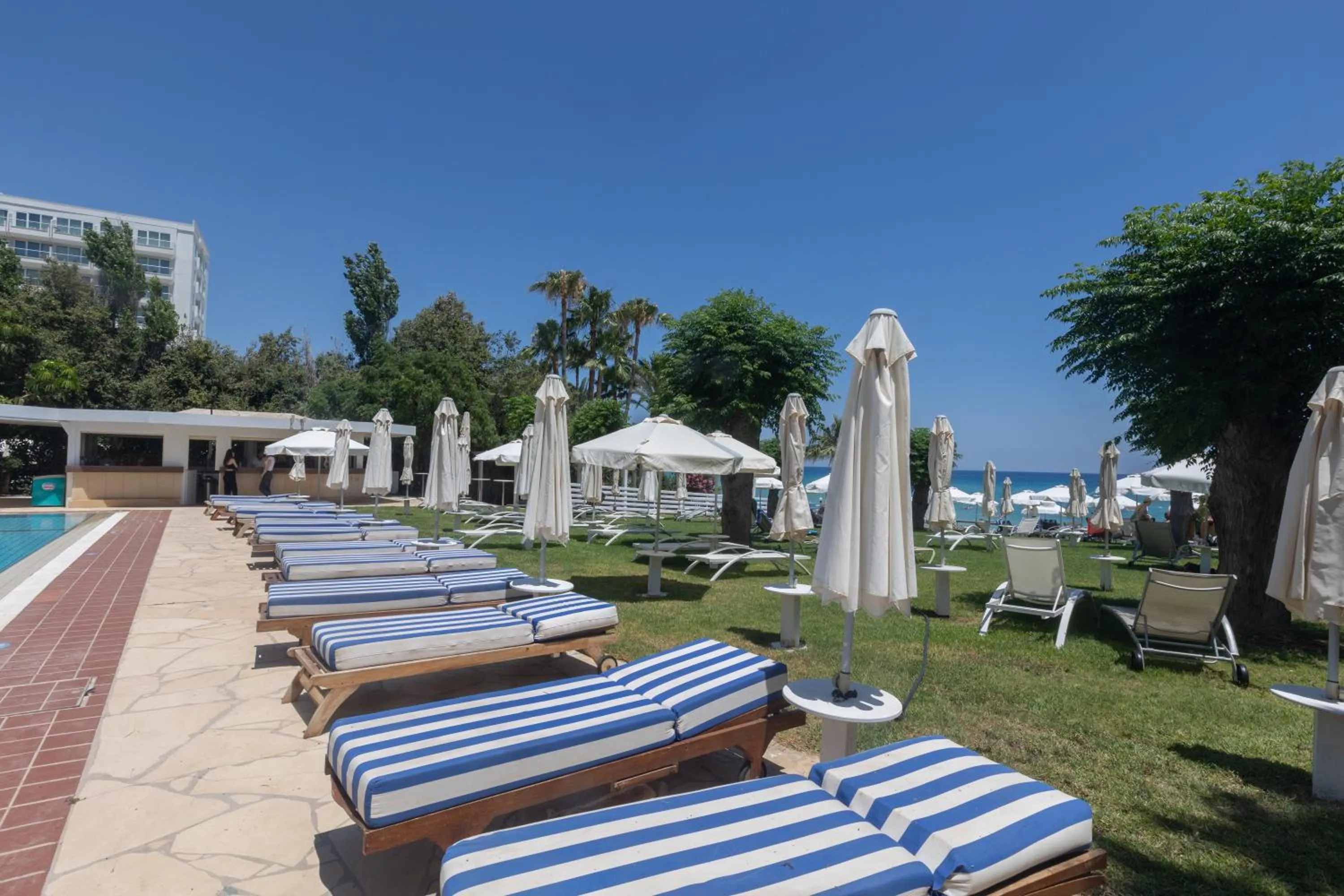 Beach in Iliada Beach Hotel