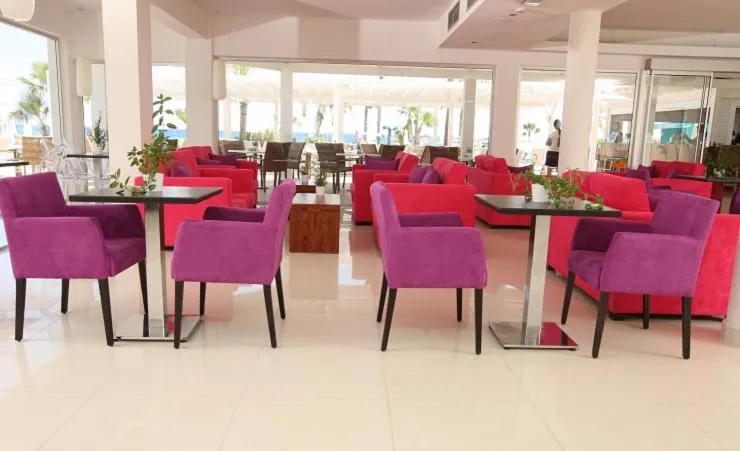 Marlita Beach Hotel Apartments