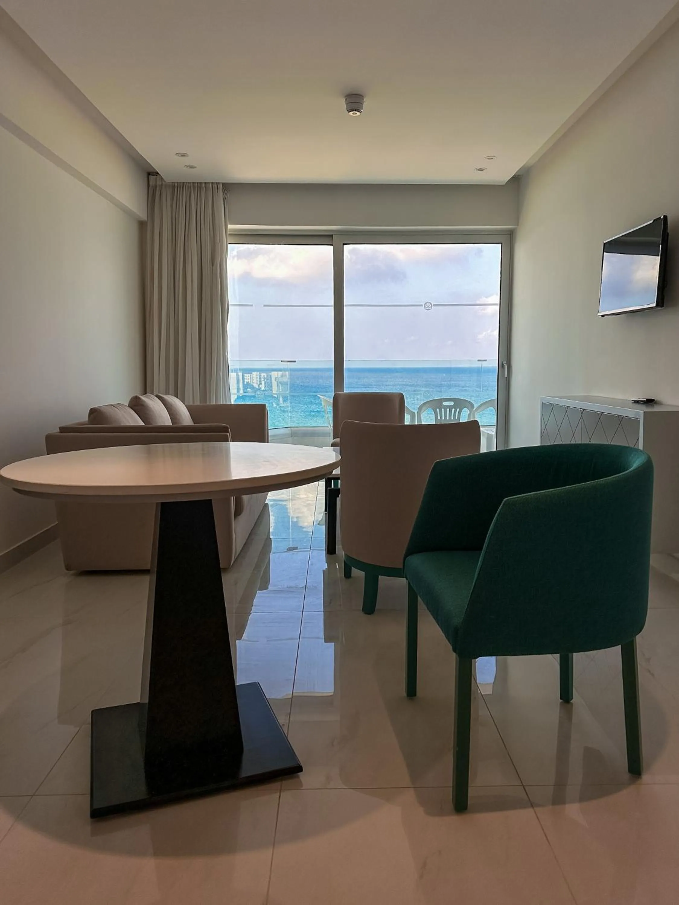 Silver Sands Beach Hotel