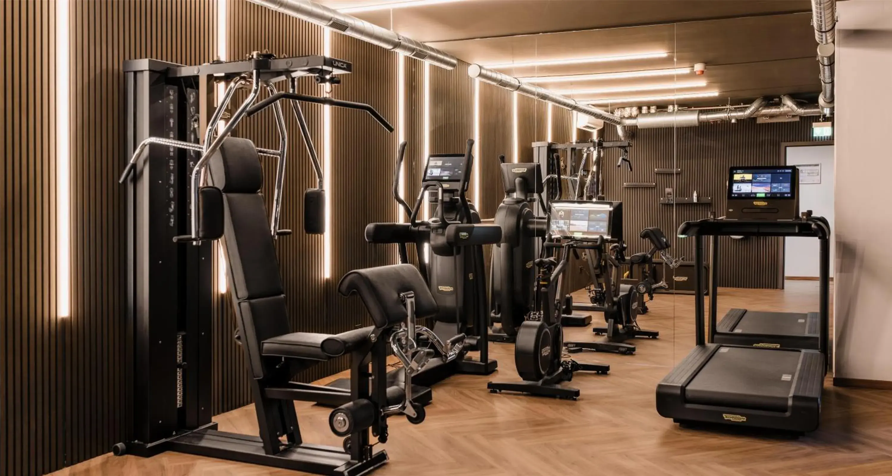 Fitness centre/facilities in Aiden by Best Western Velbert Fitness centre/facilities in Aiden by Best Western Velbert