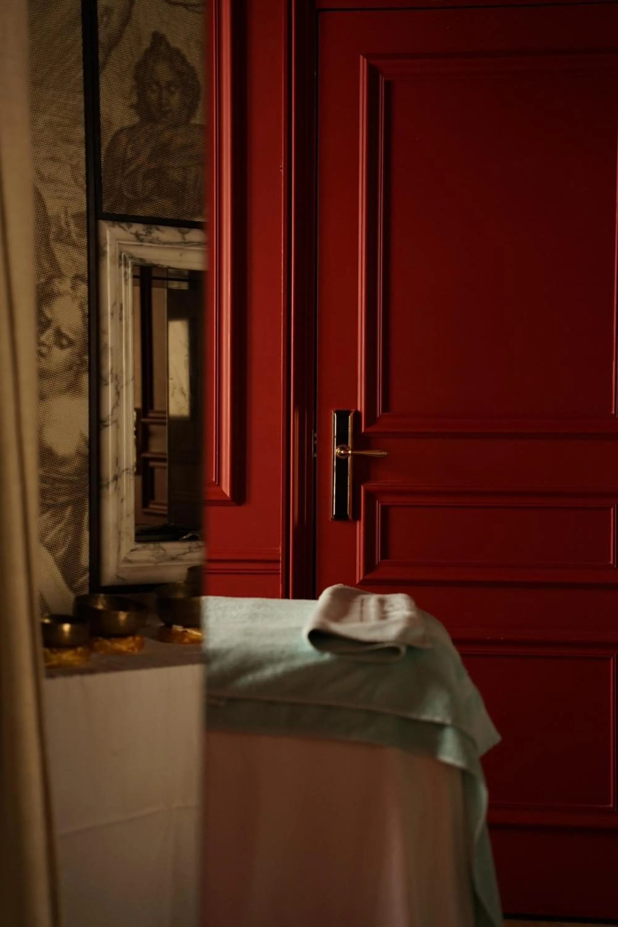 Massage in Hotel Les Bains Paris