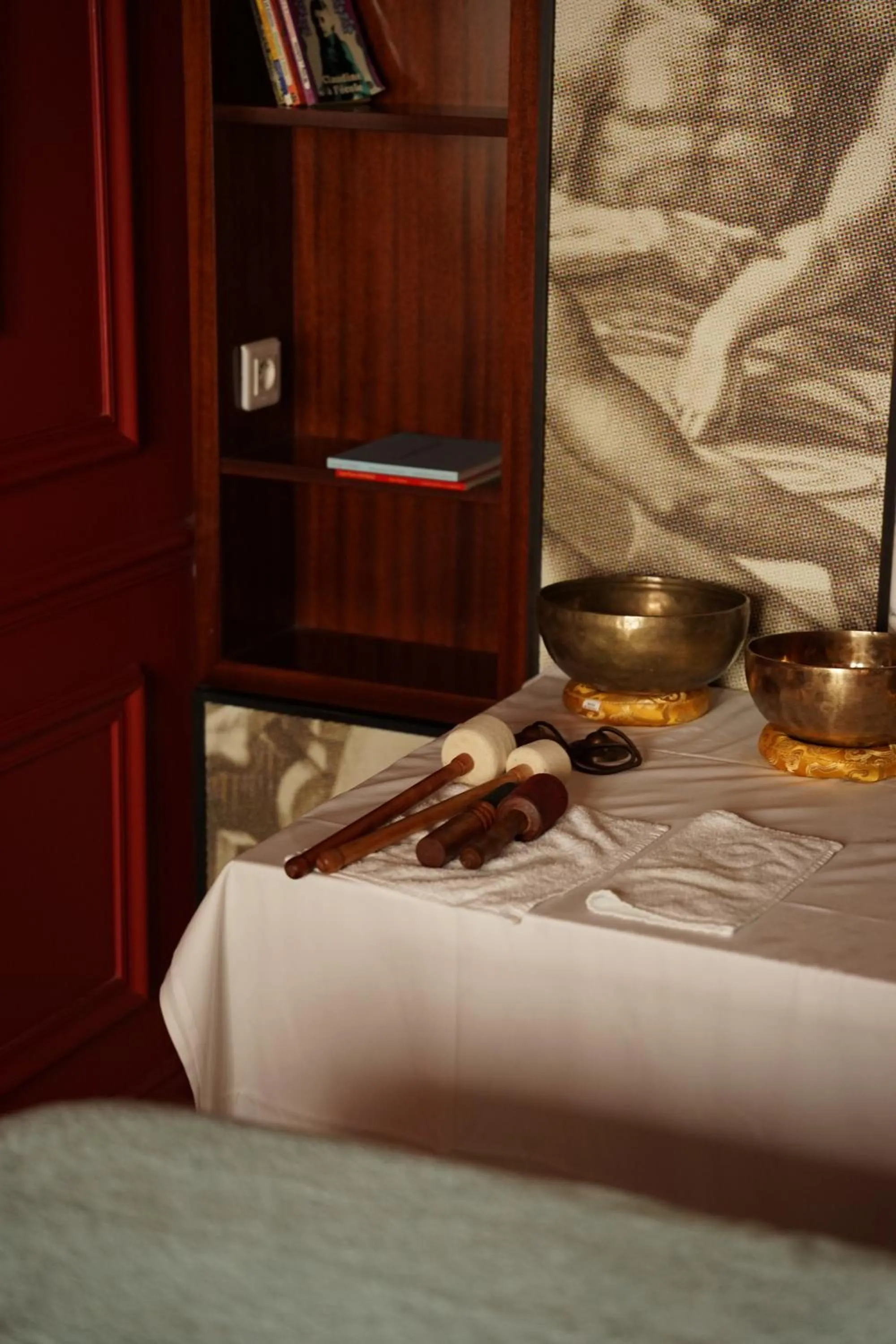 Spa and wellness centre/facilities, Bed in Hotel Les Bains Paris