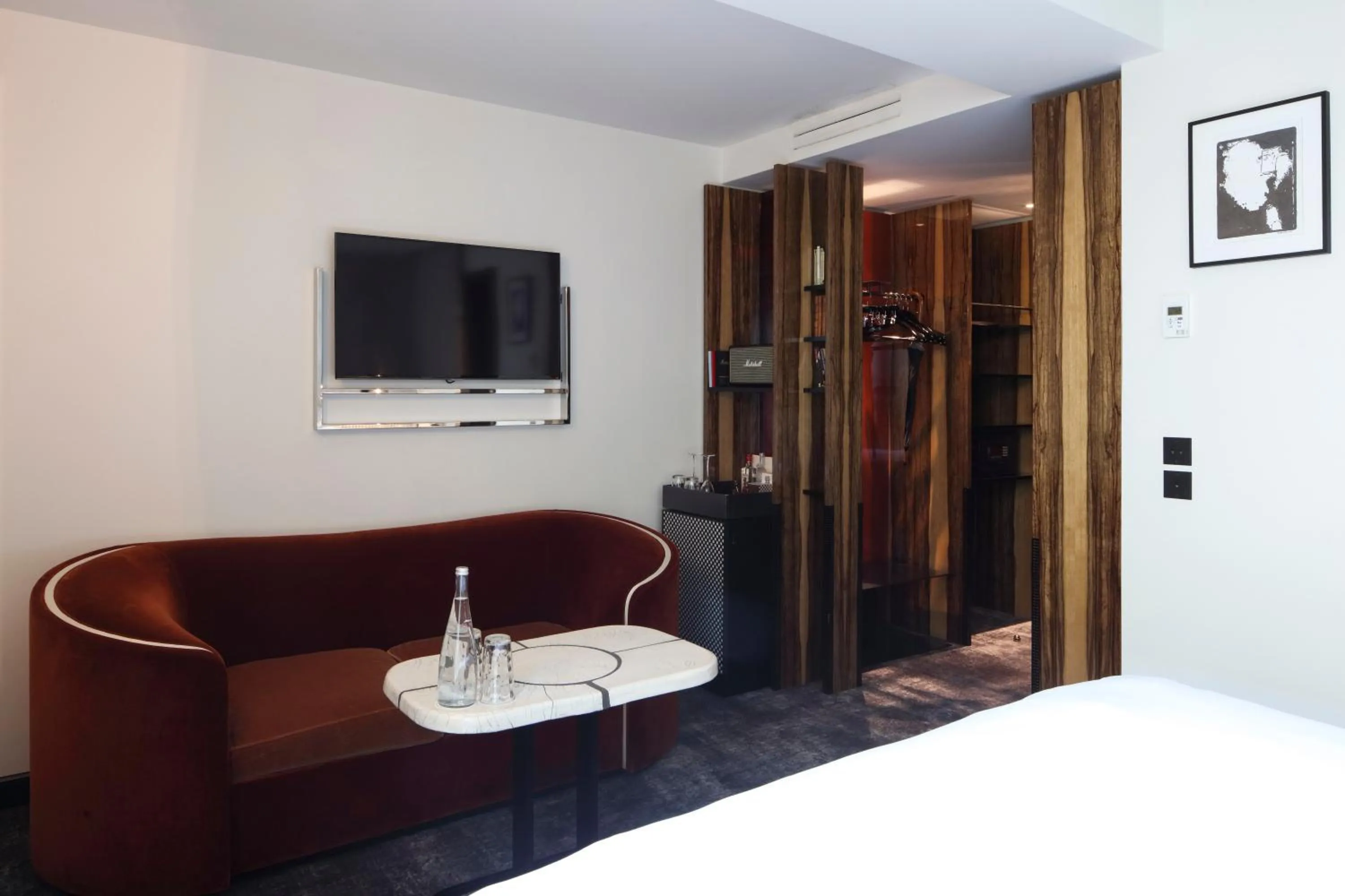 Bed in Hotel Les Bains Paris