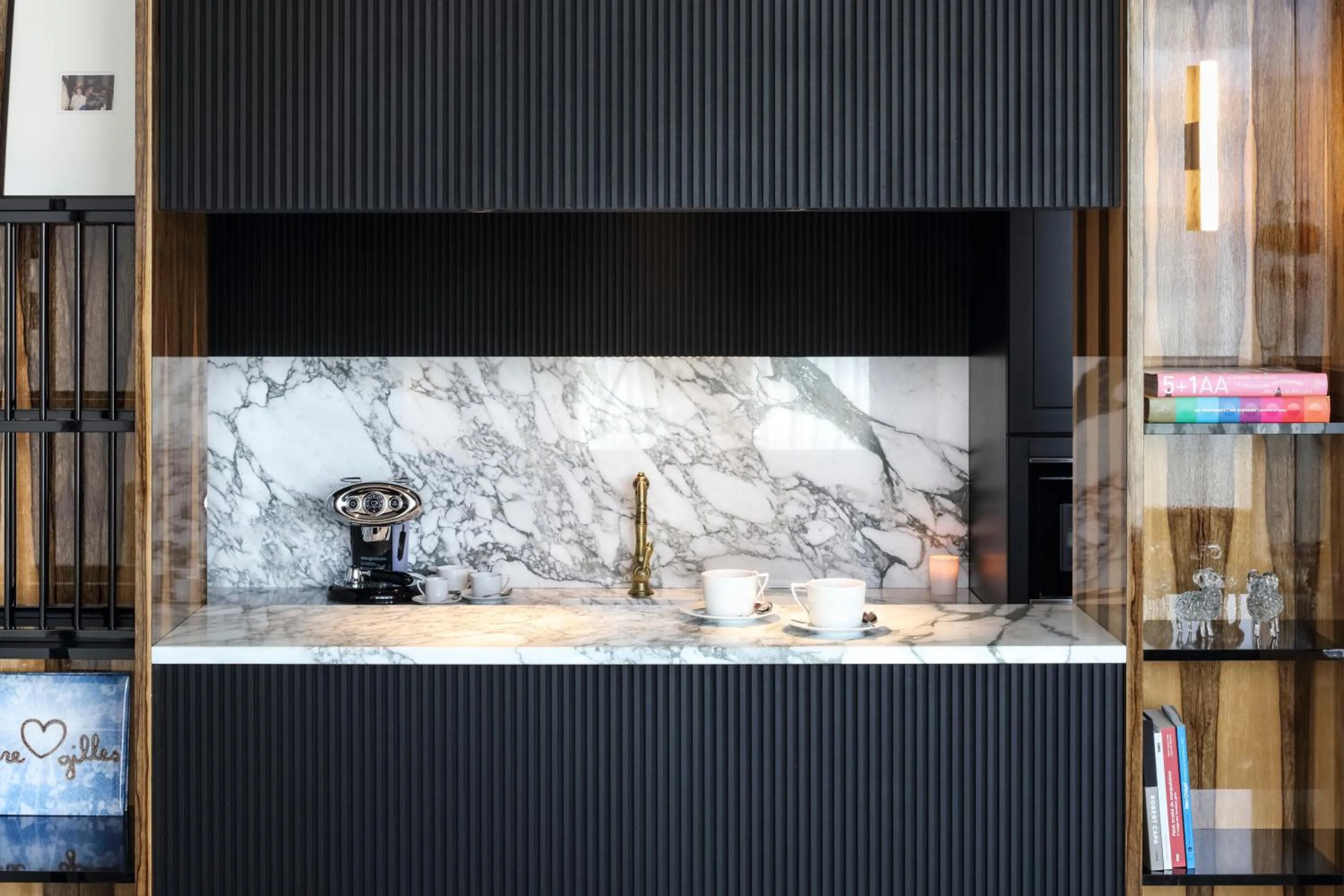 Kitchen or kitchenette in Hotel Les Bains Paris