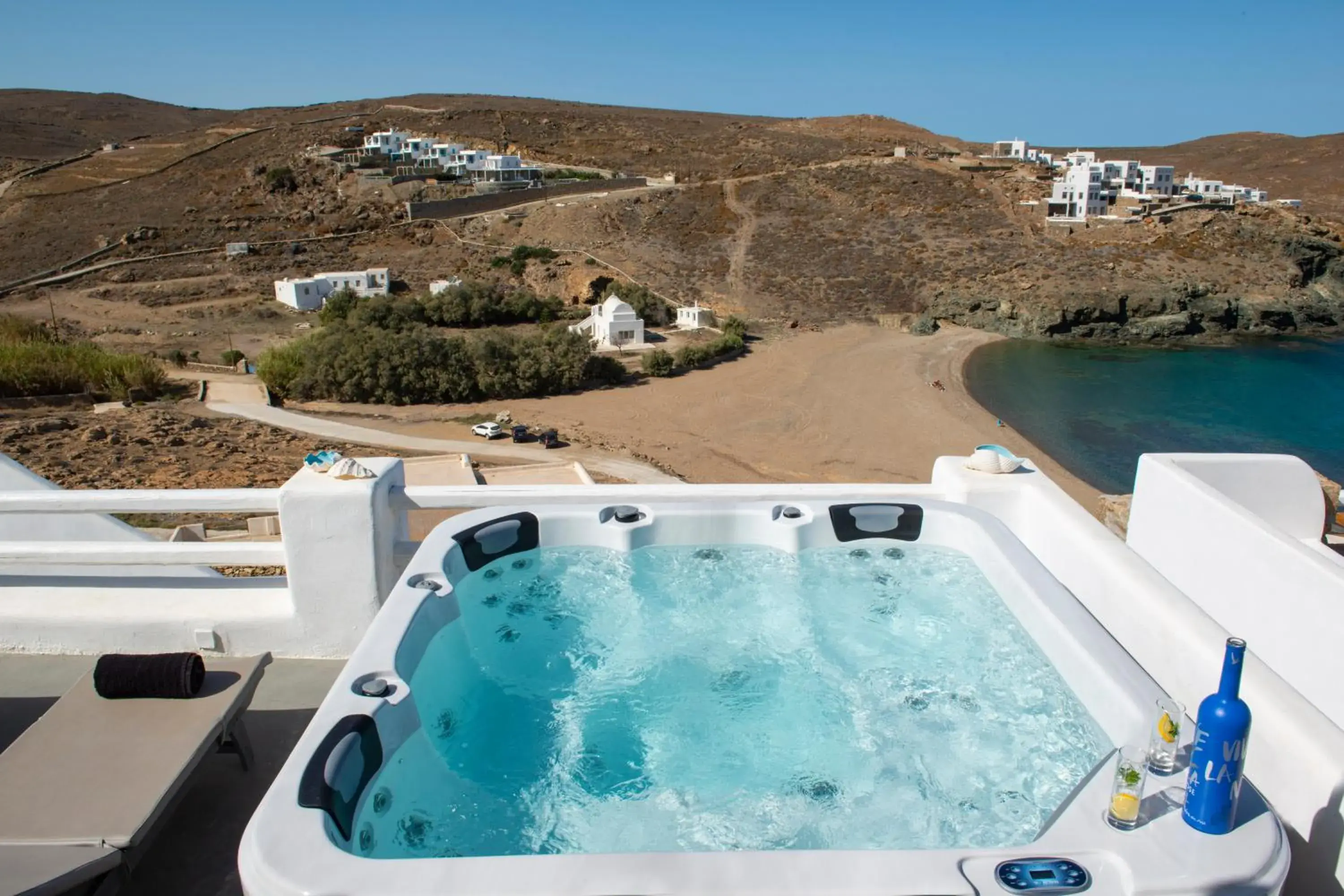 Villa Merhia Seaview Oasis with Pool & Hot Tub Villa Merhia Seaview Oasis with Pool & Hot Tub