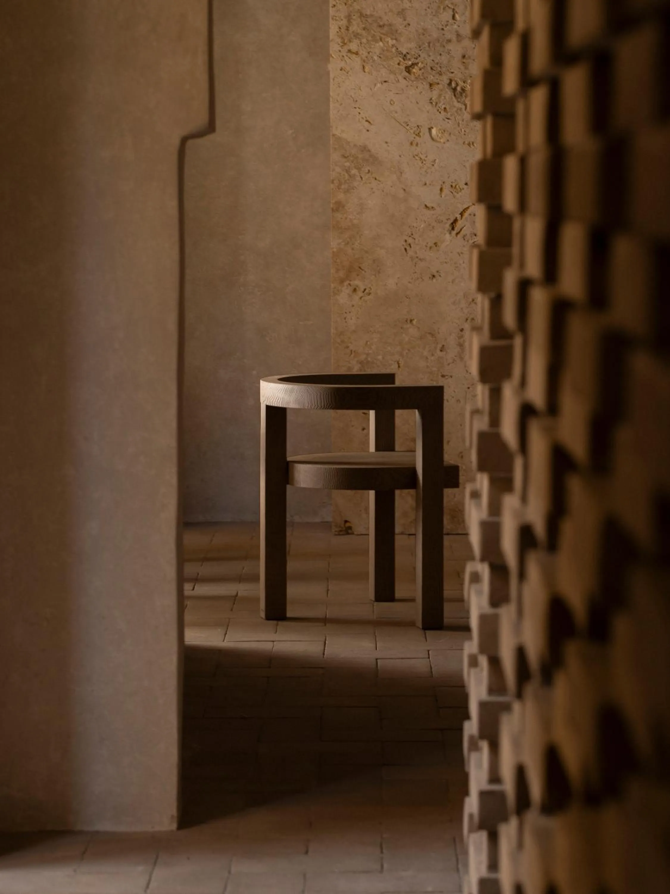 Restaurant/places to eat in Nomos Hotel