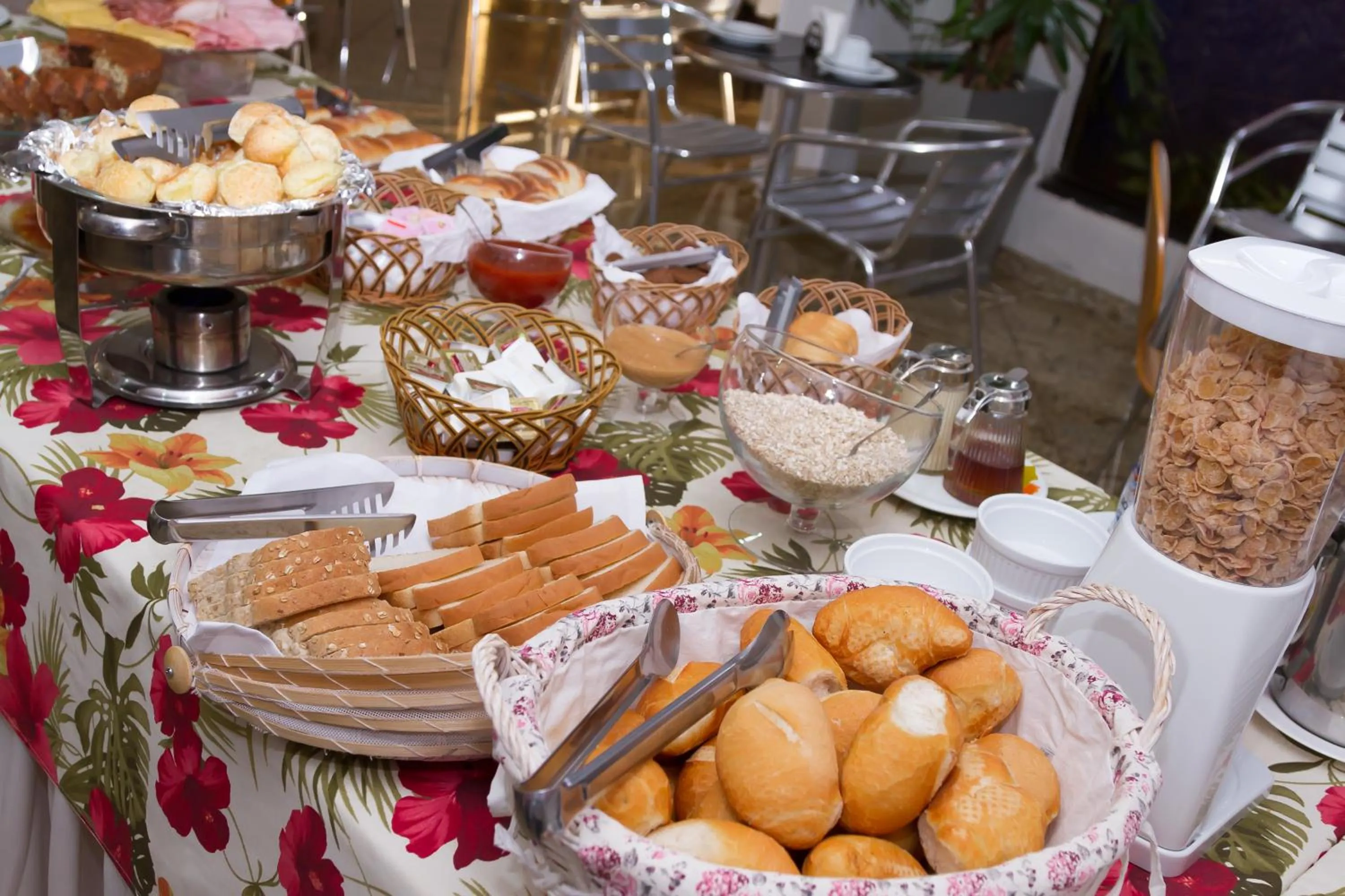 American breakfast in Hotel Canada