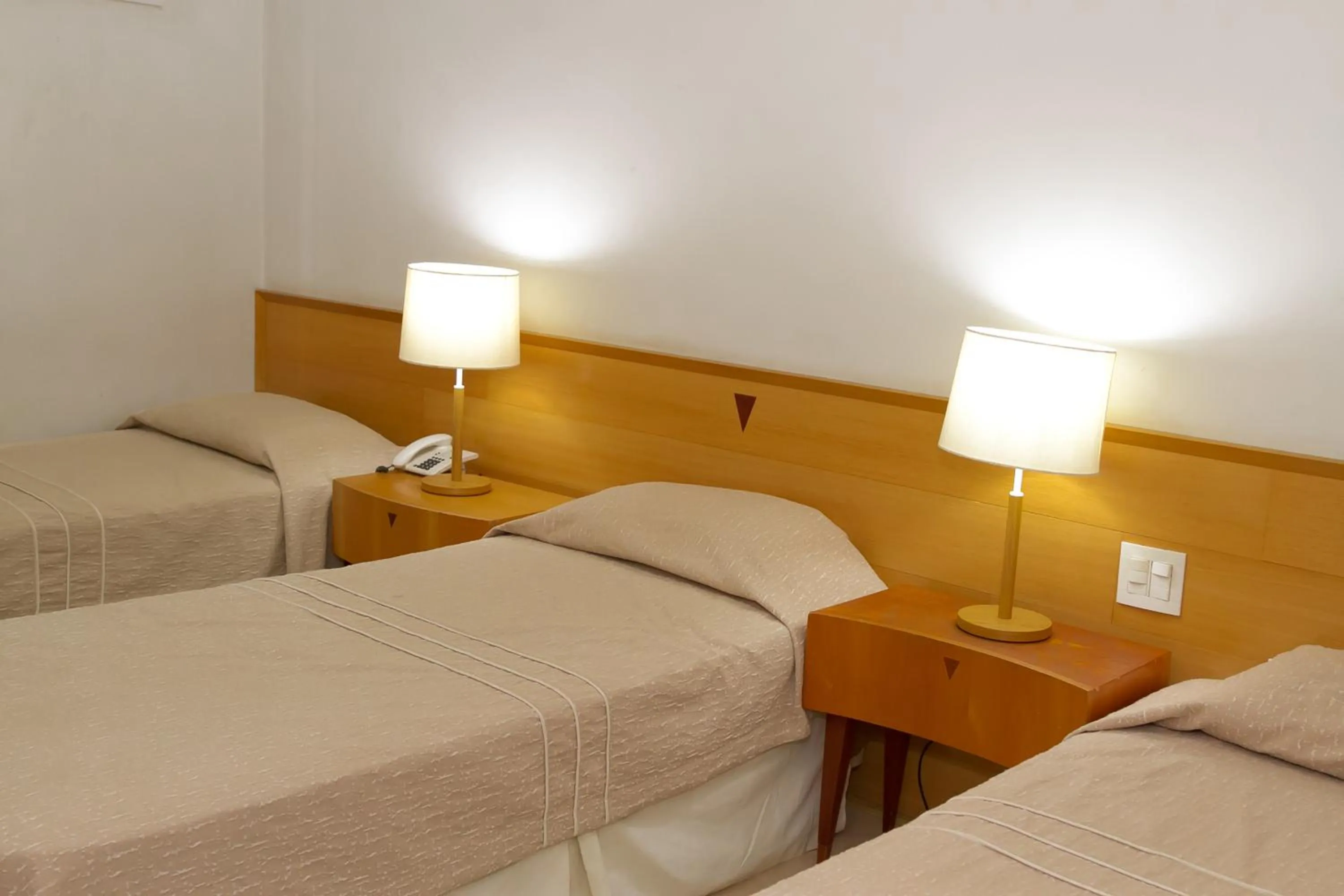 Decorative detail, Bed in Hotel Canada