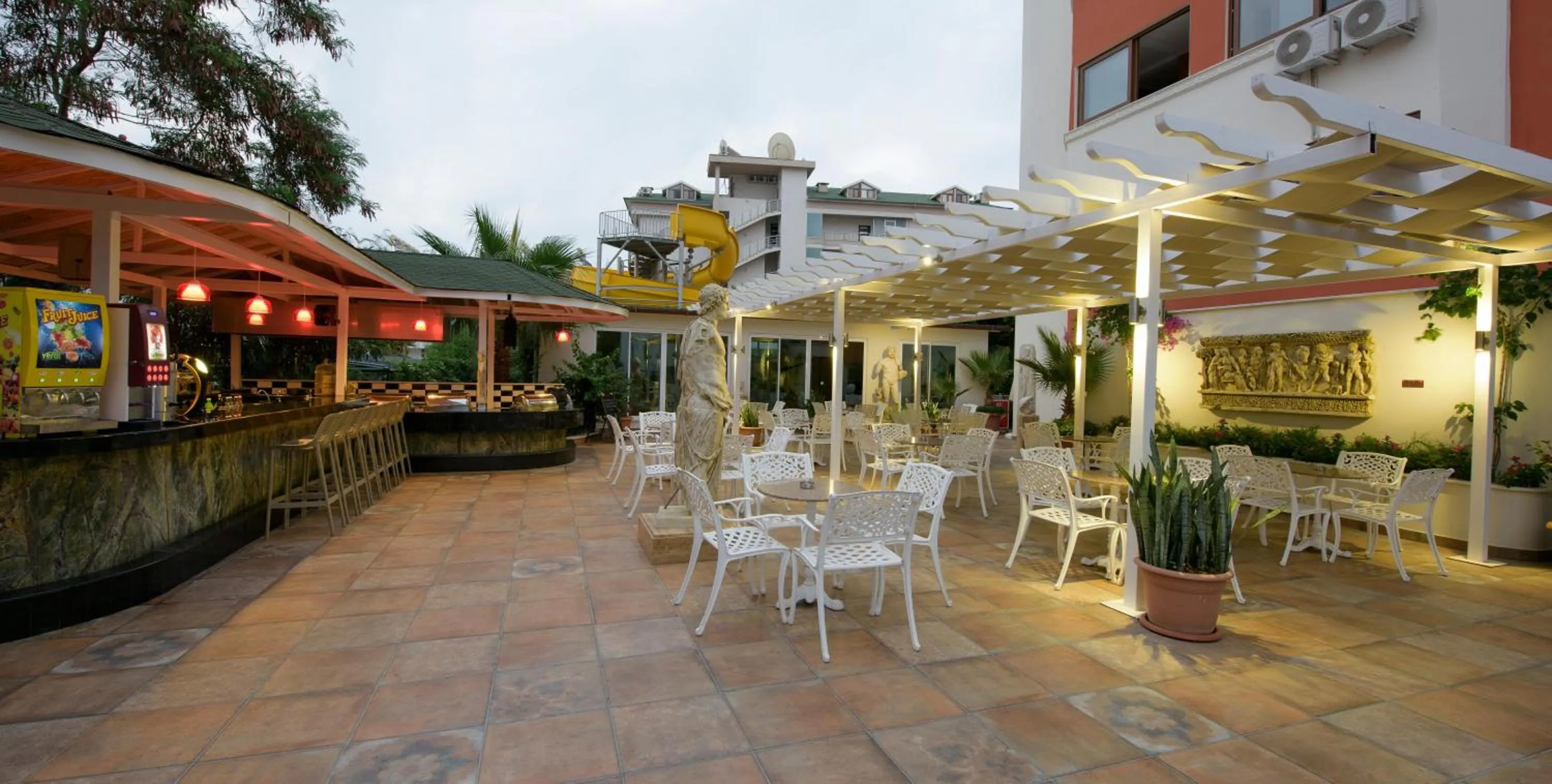 Lounge or bar in Antique Roman Palace Museum Hotel - Adults Only Ultra All Inclusive