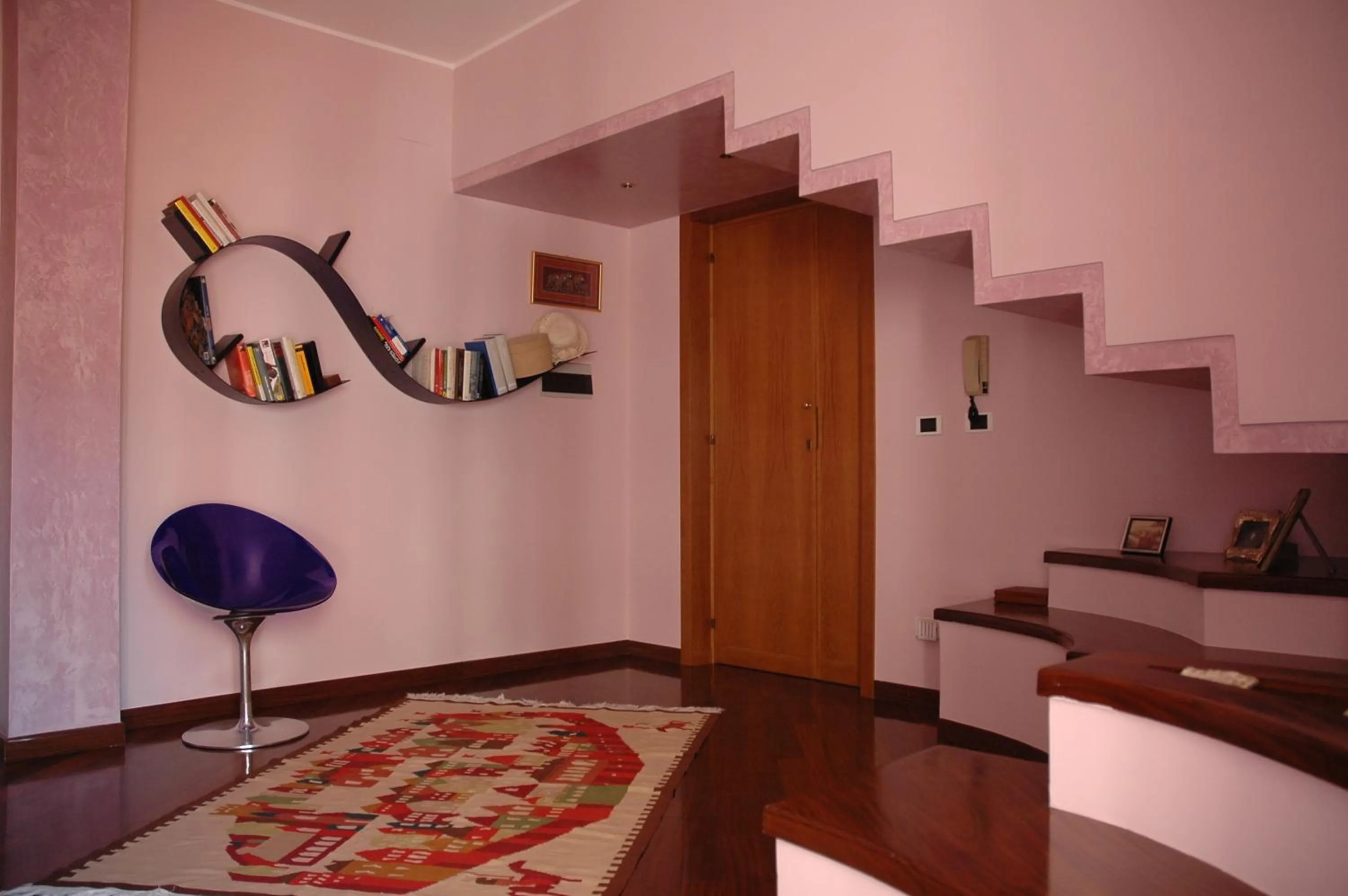 Area and facilities in Liana Guest House