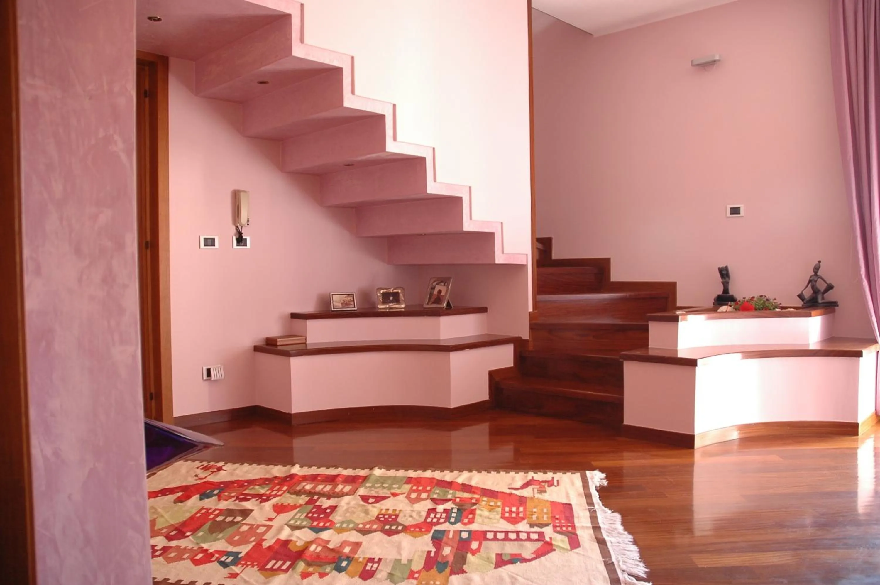 Area and facilities in Liana Guest House