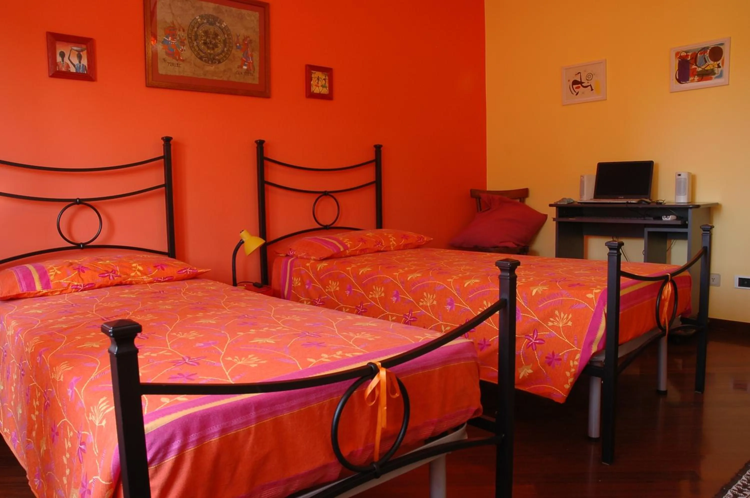 Bedroom, Bed in Liana Guest House