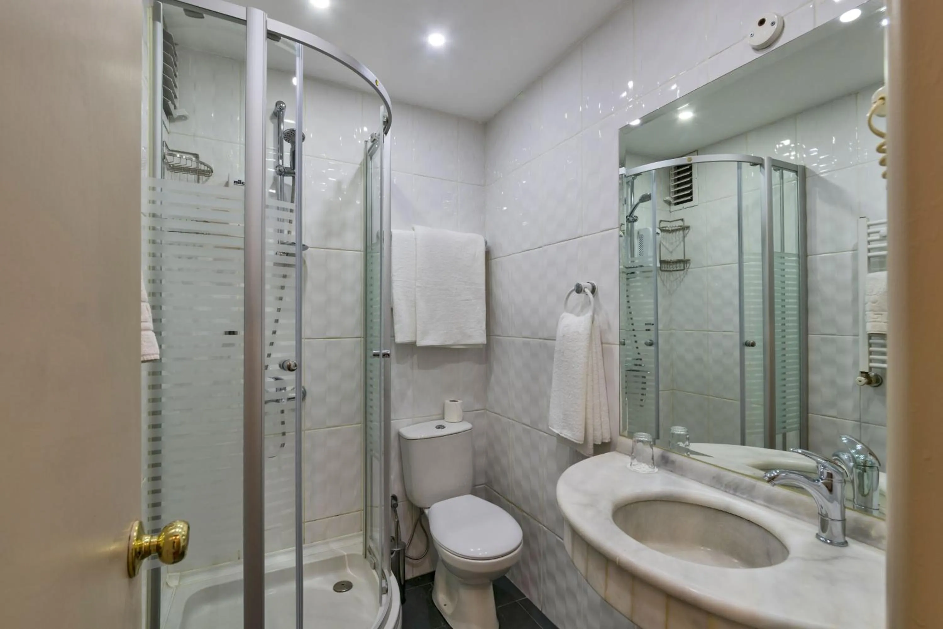 Febor Park İstanbul Levent Hotel