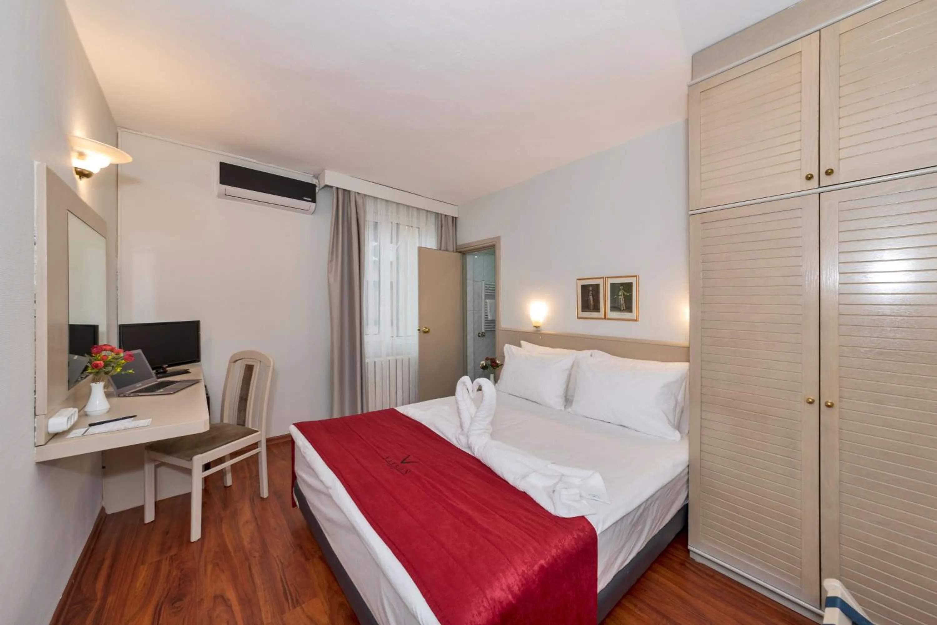 Febor Park İstanbul Levent Hotel