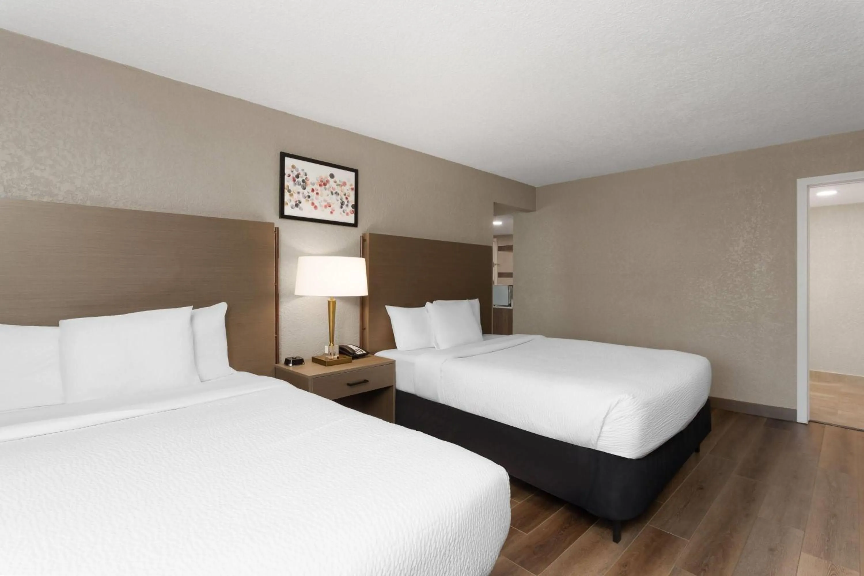 Photo of the whole room, Bed in Hawthorn Extended Stay by Wyndham Ft Lauderdale Cypress Crk