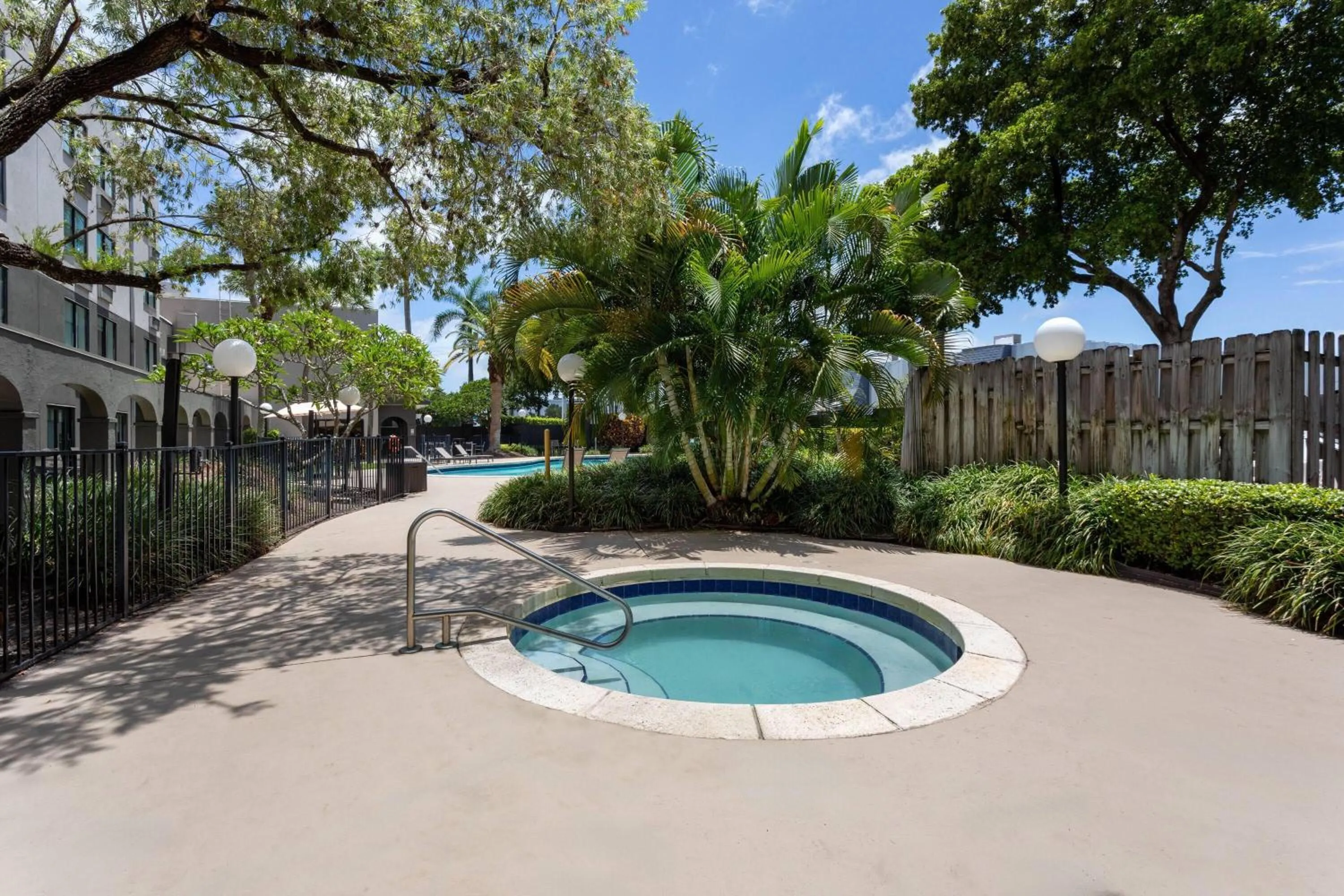 Hot Tub in Hawthorn Extended Stay by Wyndham Ft Lauderdale Cypress Crk