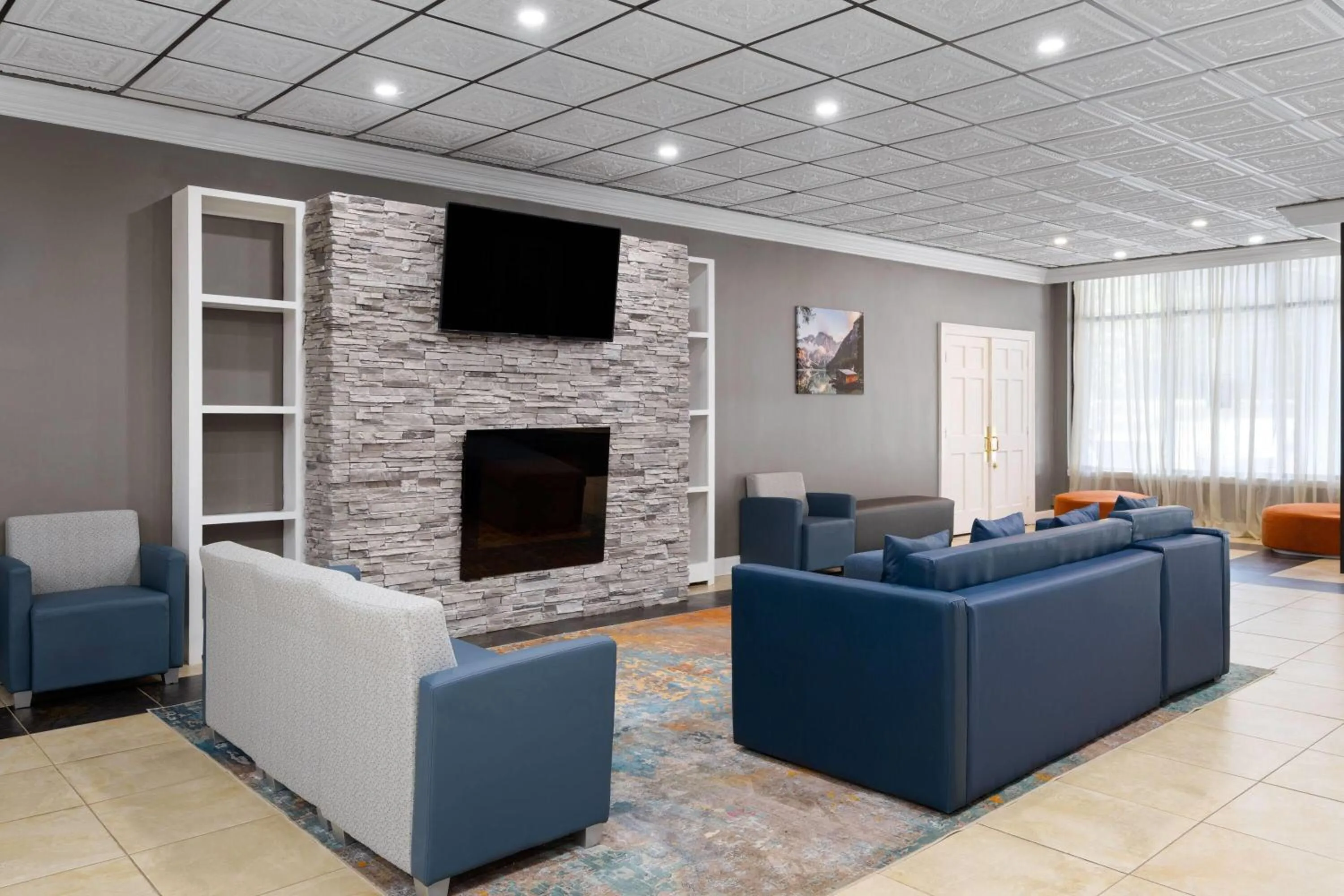 Lobby or reception in Baymont by Wyndham Williamsburg I-64