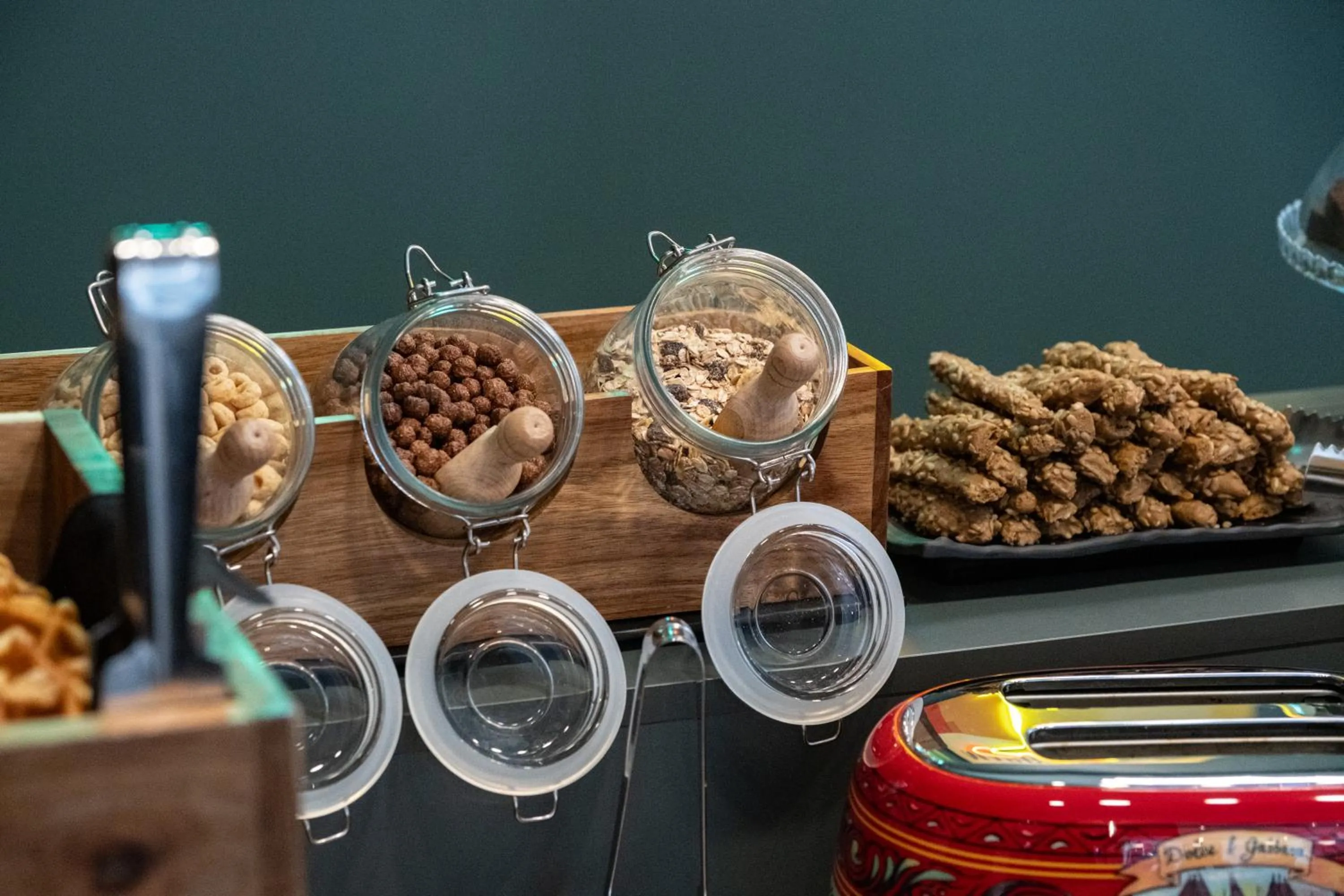 Food and drinks in Athens Retro