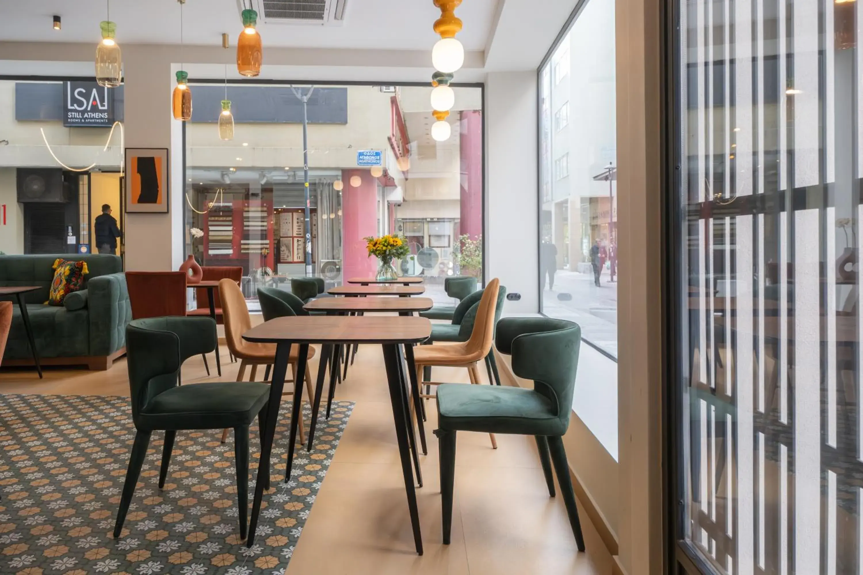 Restaurant/places to eat in Athens Retro Restaurant/places to eat in Athens Retro