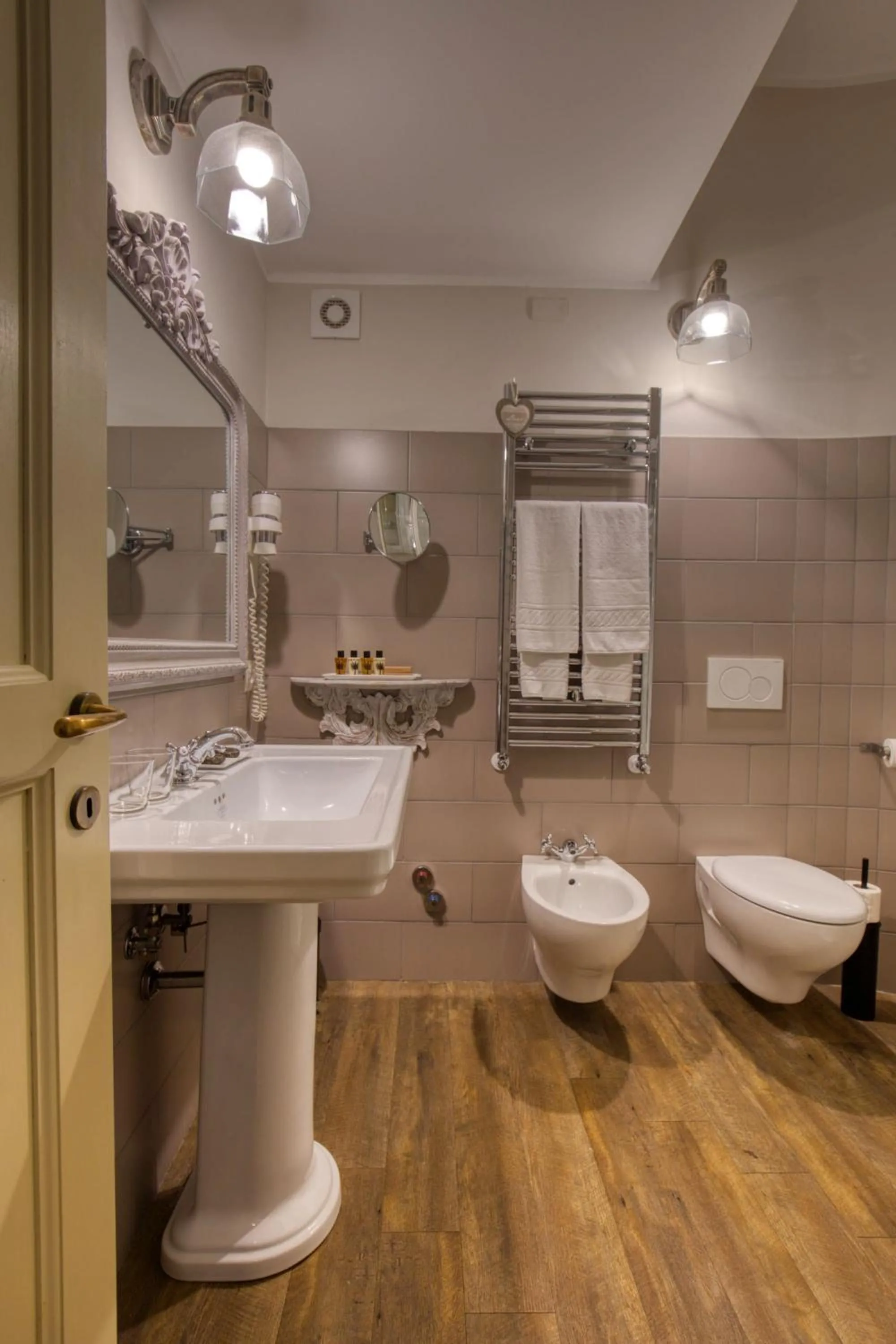 Bathroom in Corte Rossetti Le Dimore Luxury B&B