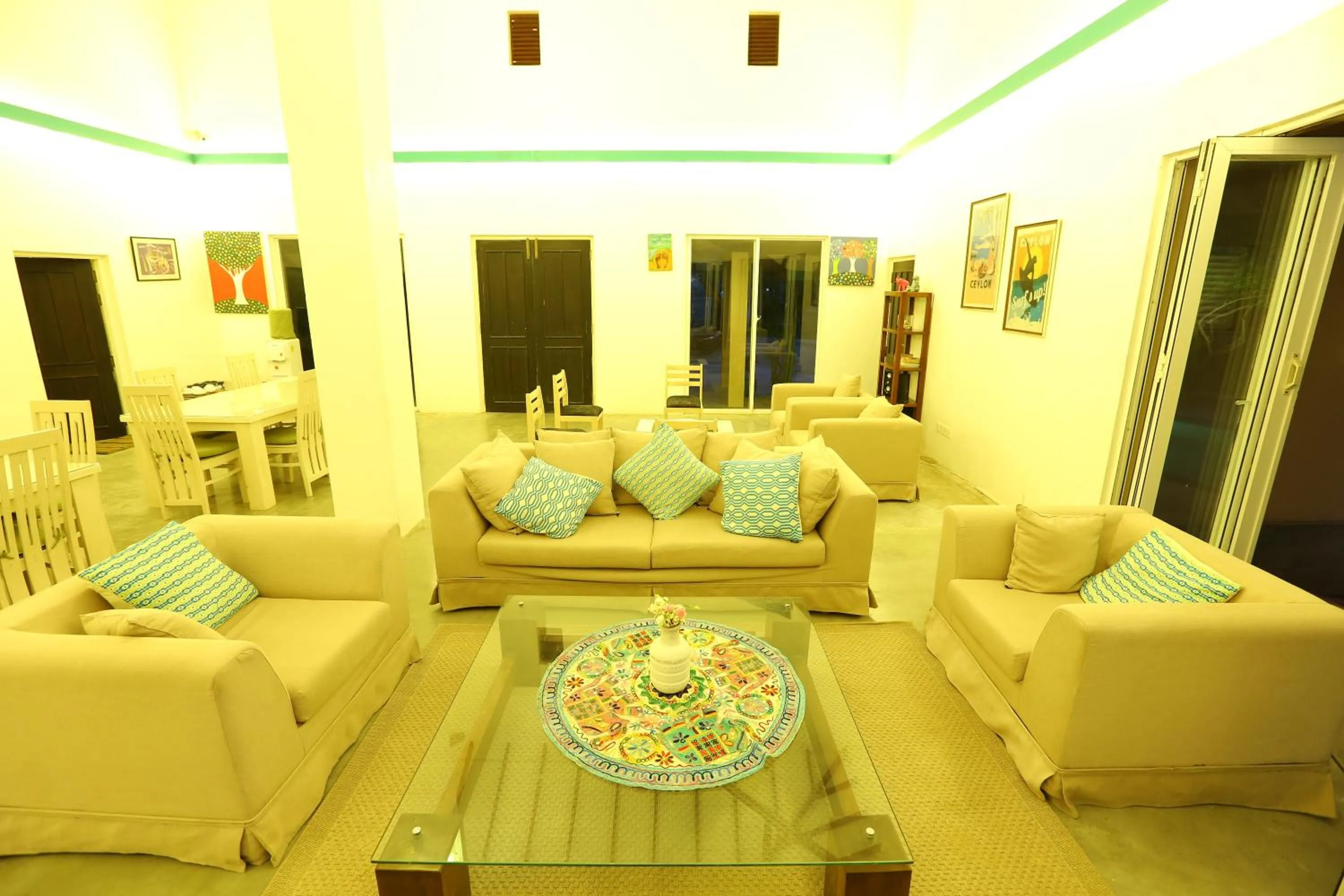 Living room in The Beach house by Kay Jay Hotels