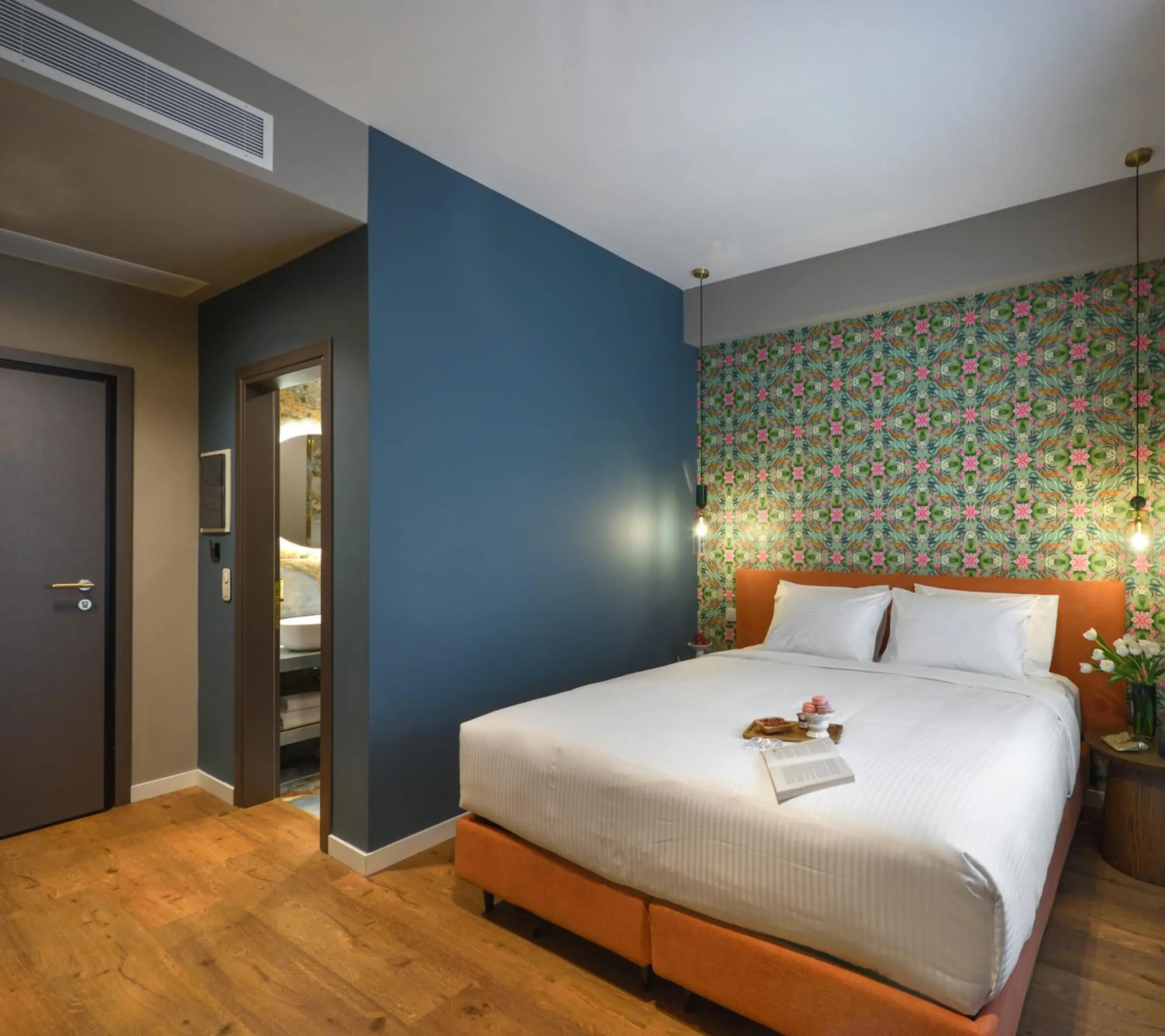 Standard Room in The Oscar Olympic Hotel Standard Room in The Oscar Olympic Hotel