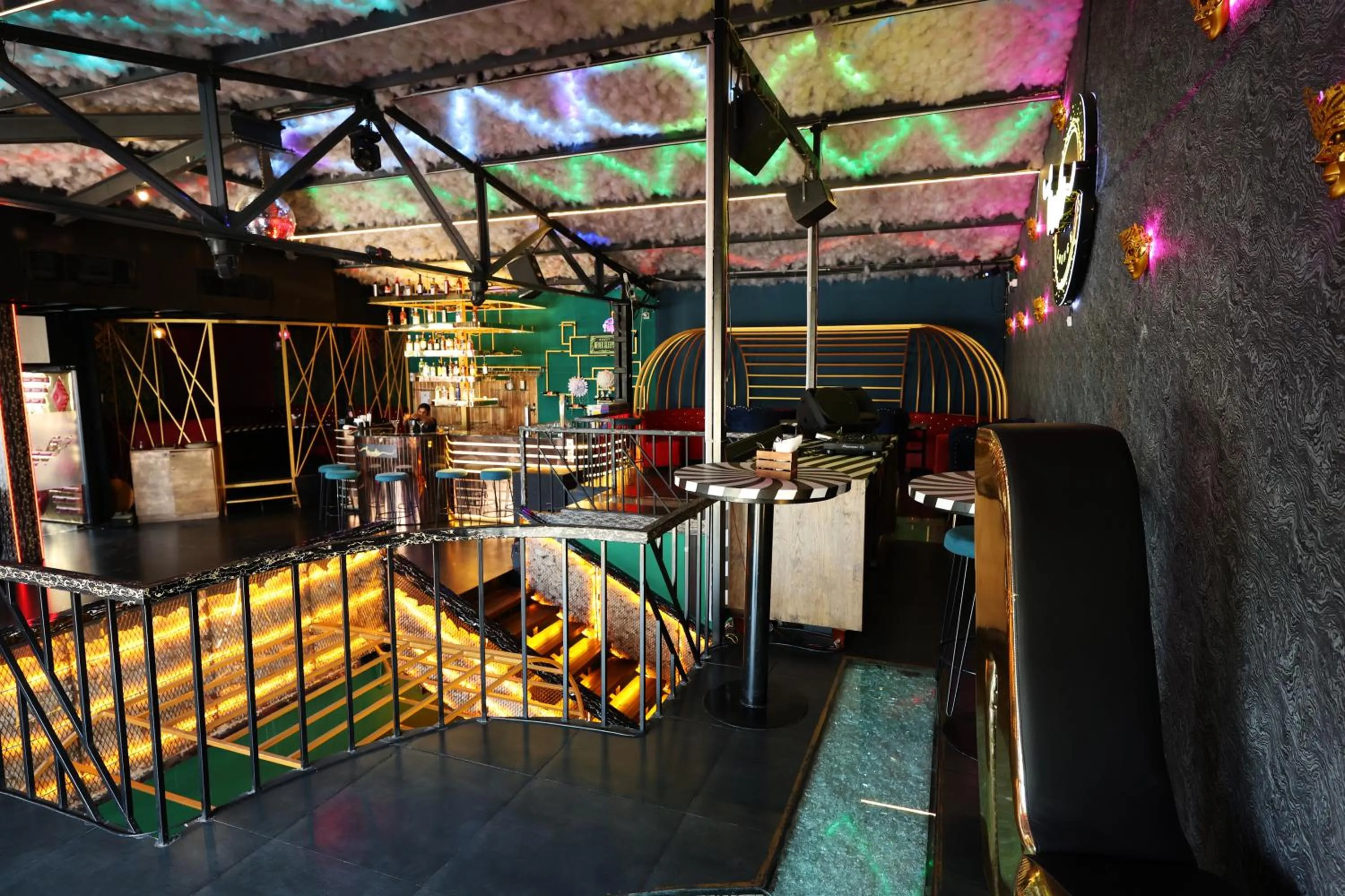 Restaurant/places to eat in Purple Brigade, Bangalore