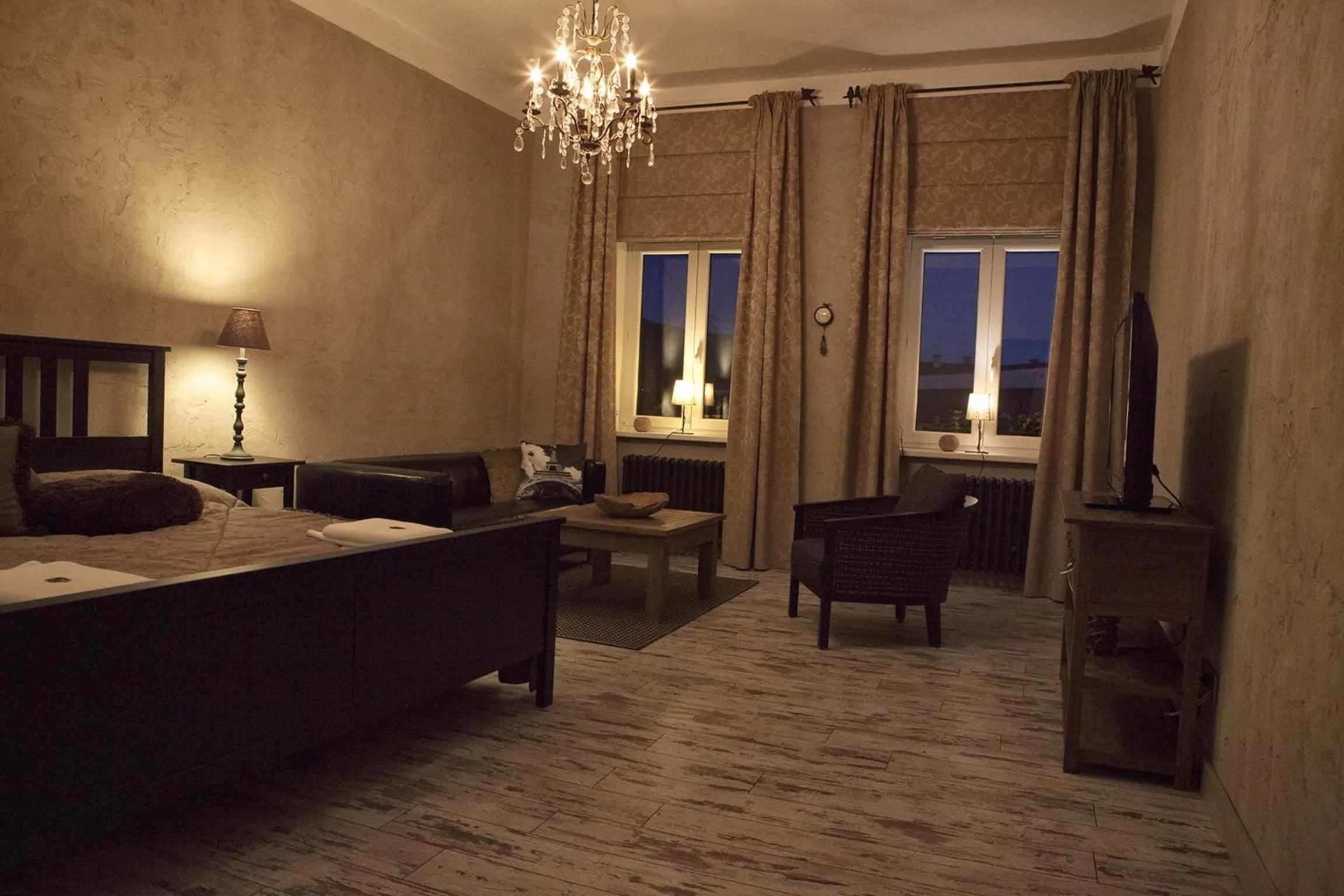 Living room, Bed in Apartments Rose Garden